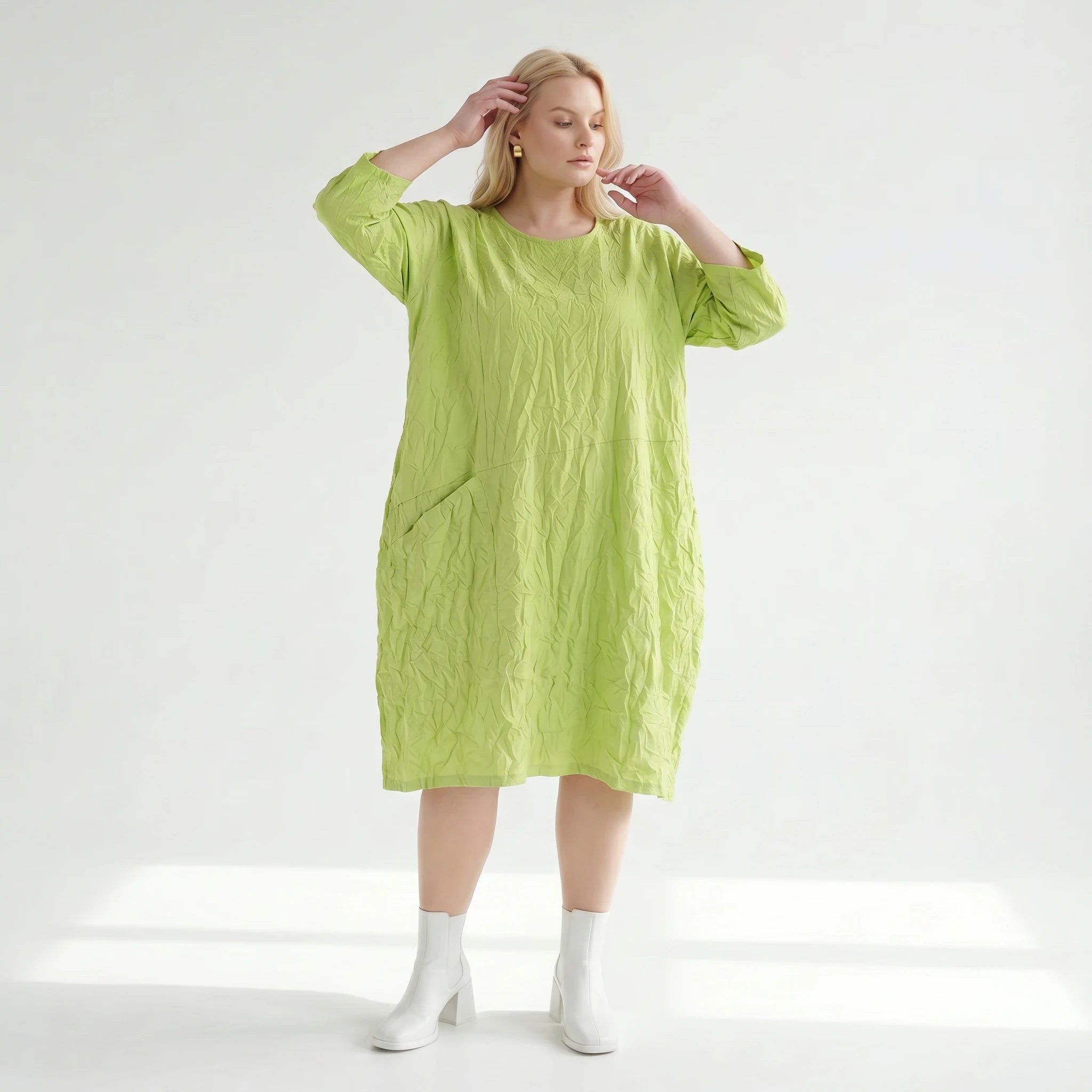 Luftiges Ballon Kleid im ausgefallenen Lagenlook aus leichter Popeline mit raffinierten Details, Apfelgrün