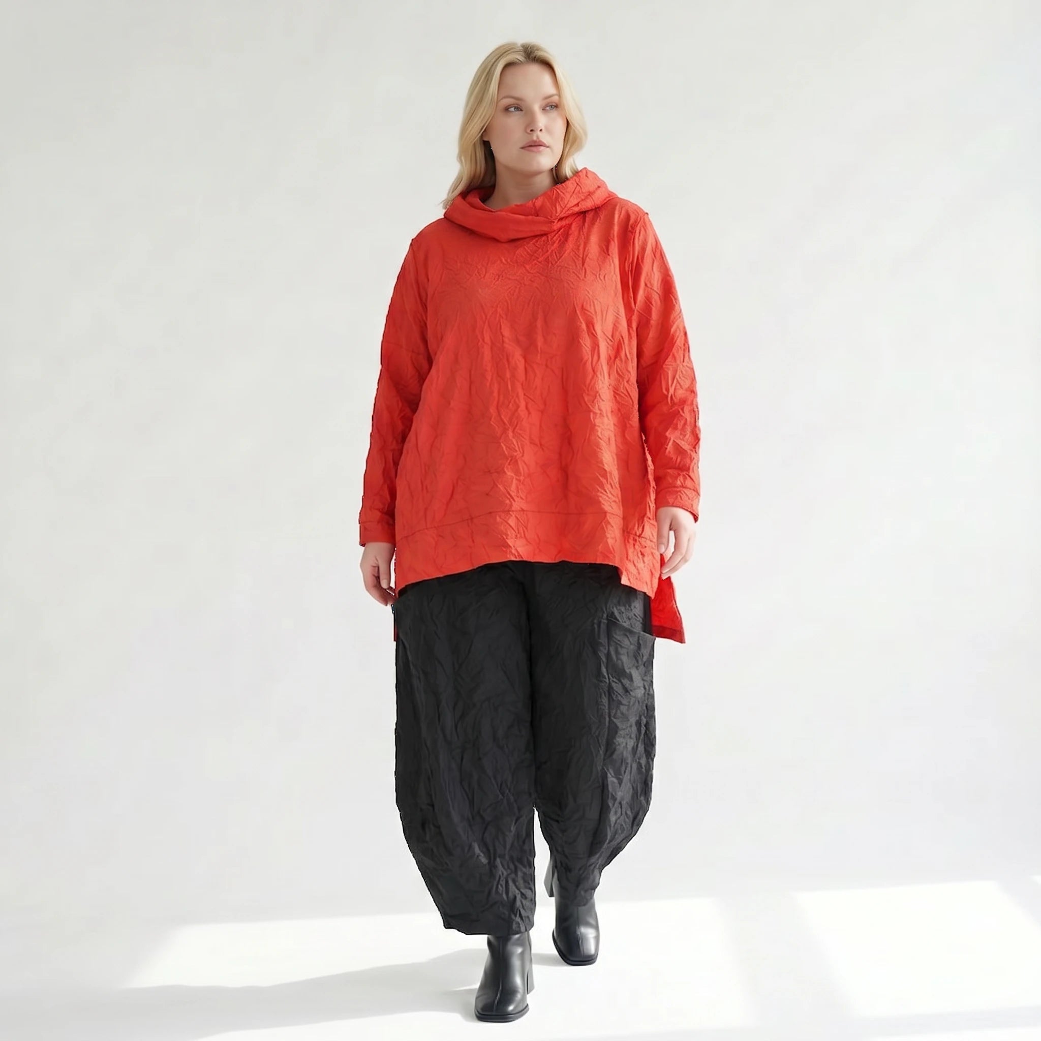 Oversize Lagenlook Shirt mit luftigem Crash-Effekt, geradem Schnitt und Rollkragen, Rot