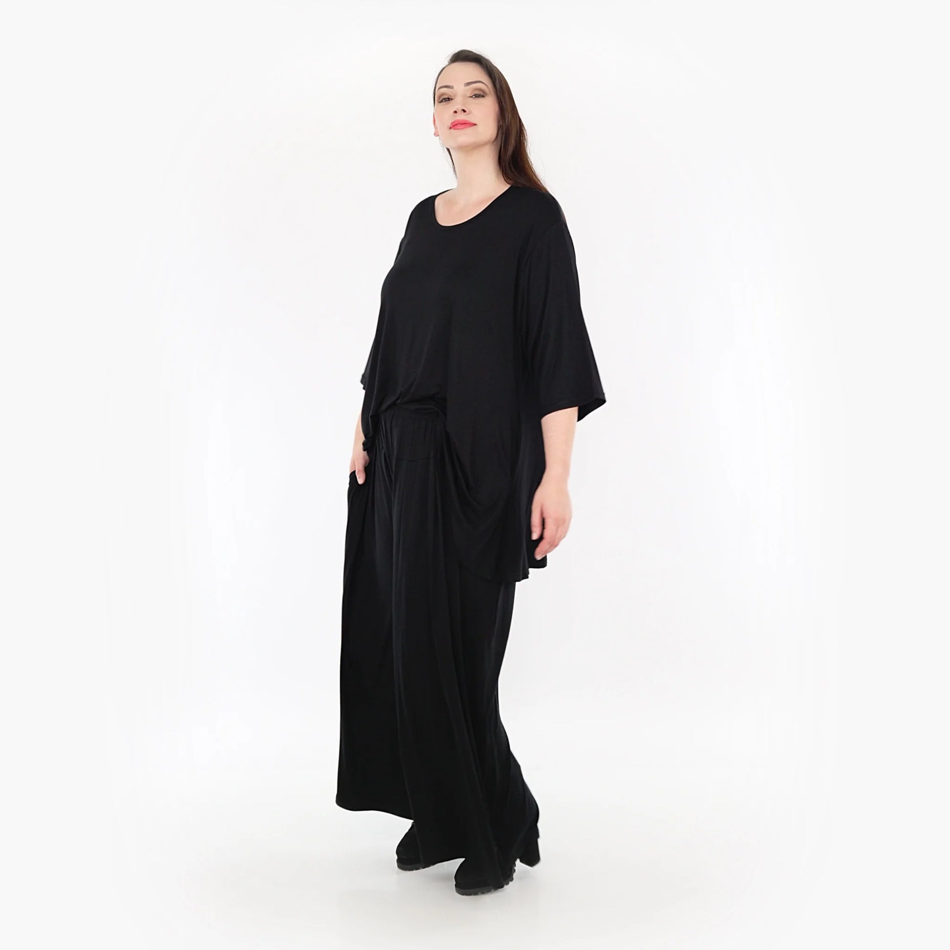  Hose von AKH Fashion aus Viskose in kastiger Form, 1233.06720, Schwarz, Unifarben, Schick