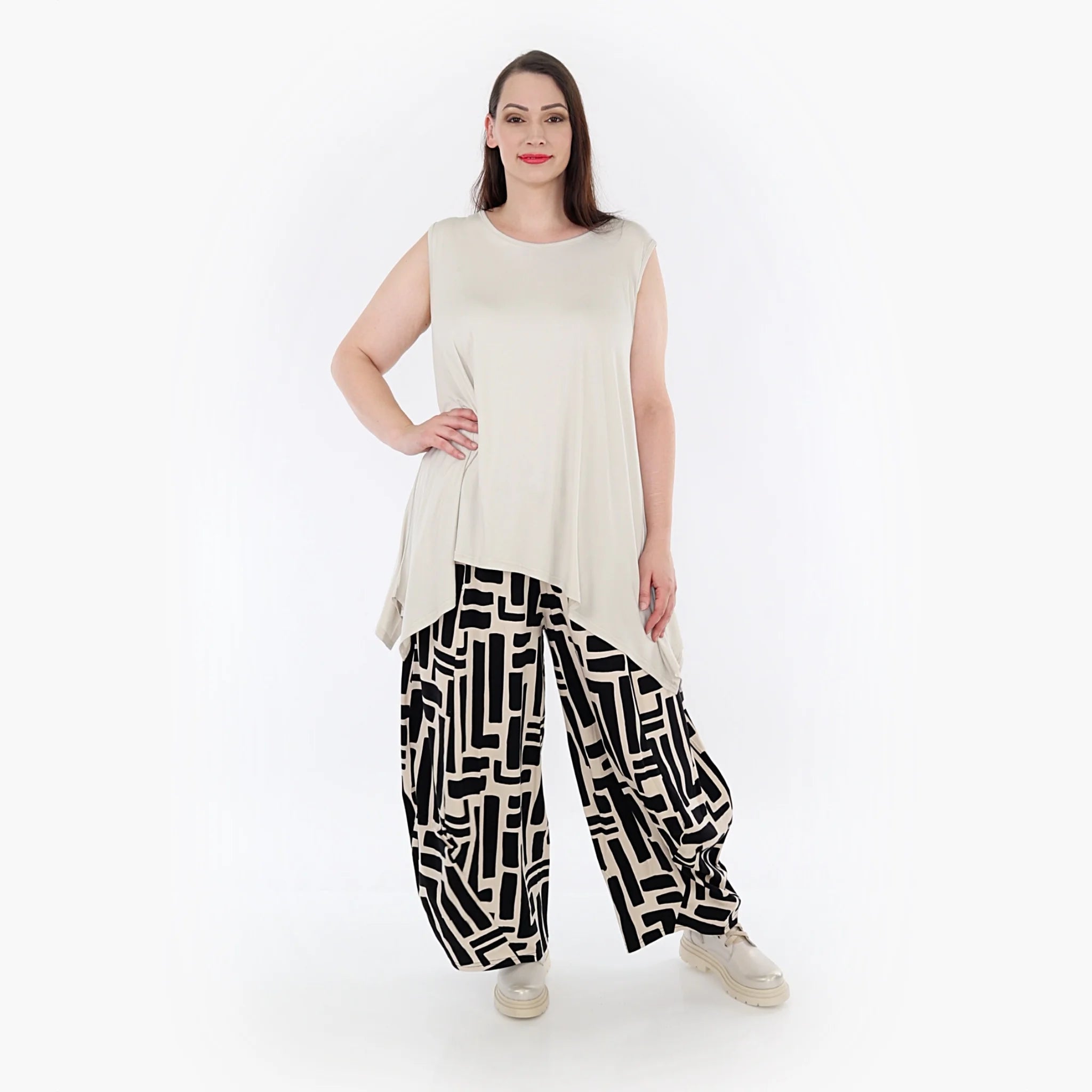  Ballonhose von AKH Fashion aus Viskose, 1318.08069, Schwarz-Ecru, Schick, Modern, Bequem