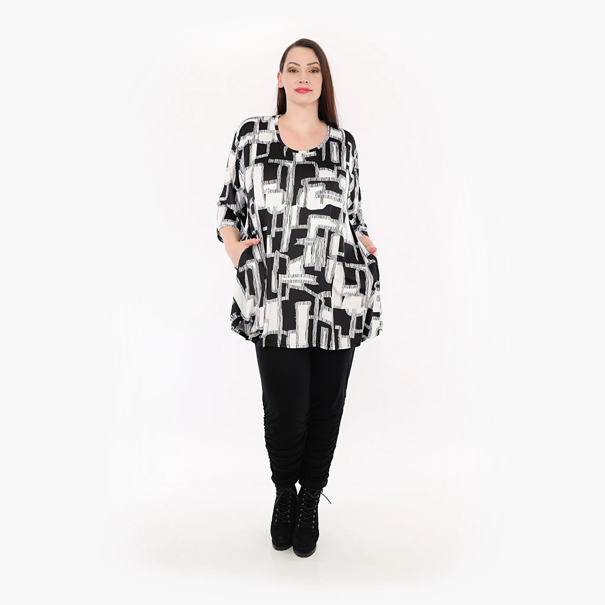  AKH Fashion Shirt in Glocken-Form, aus Viskose, 1323.01892, Schwarz-Weiß, Schick, Modern