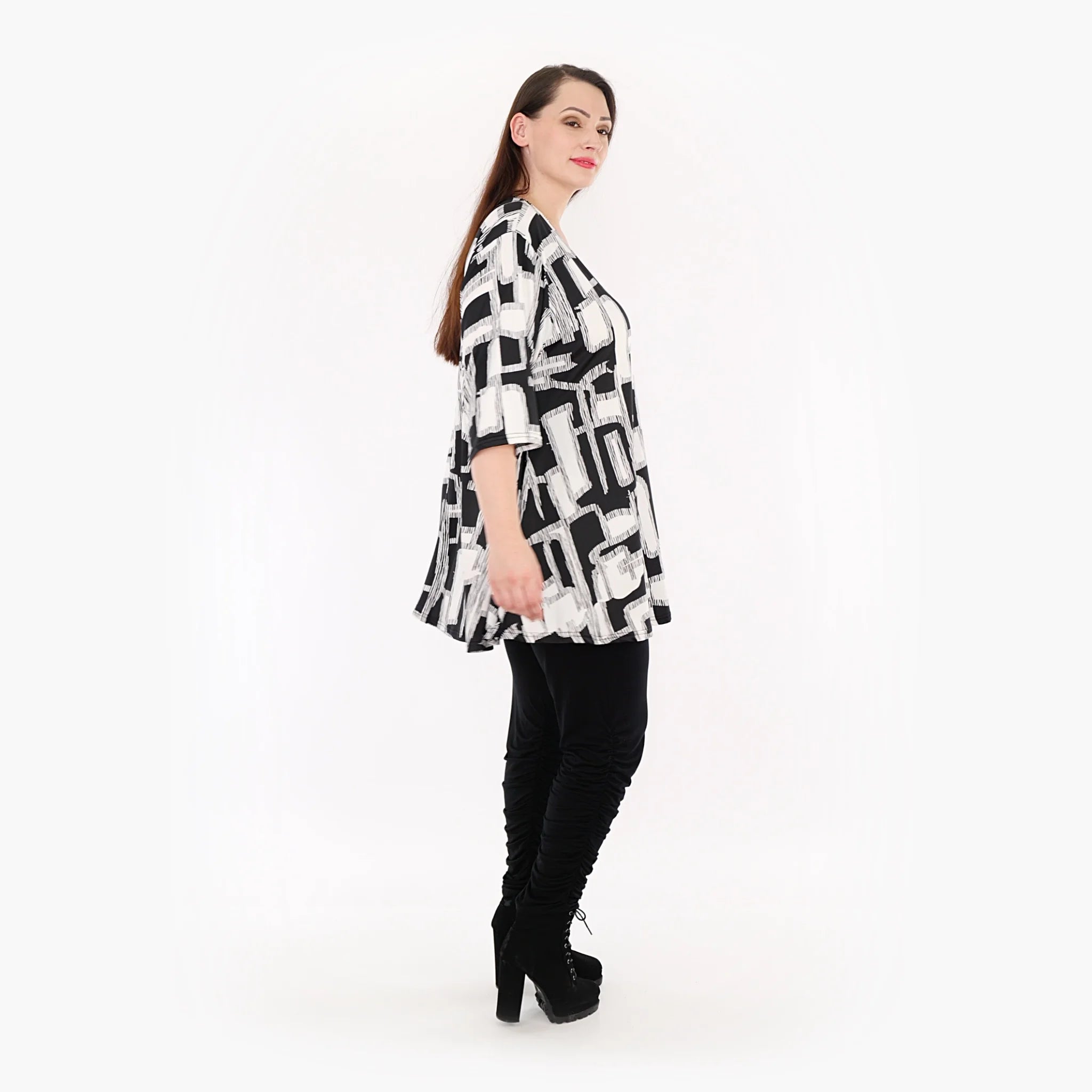  AKH Fashion Shirt in Glocken-Form, aus Viskose, 1323.01892, Schwarz-Weiß, Schick, Modern