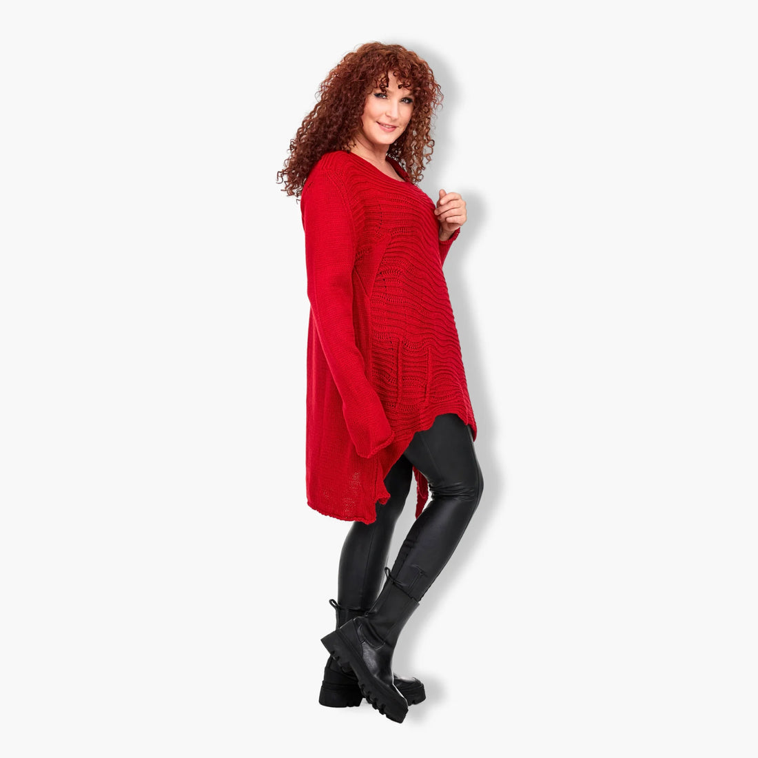  Stylisher A-Form Pullover in strahlendem Rot für trendige Plus Size Mode im Herbst und Winter