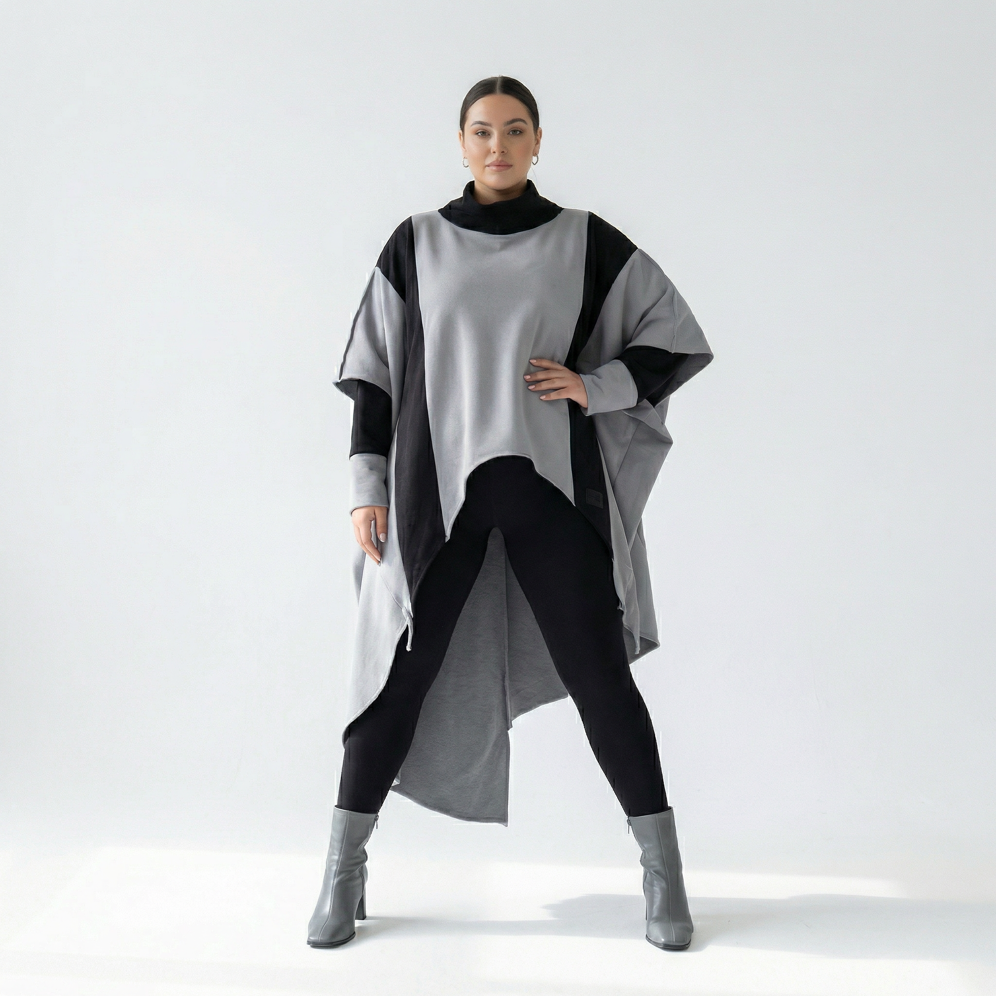  Bukezy Tunika in Vokuhila-Form, aus Baumwolle, 2004, Grau/Schwarz, Ausgefallen, Zeitlos