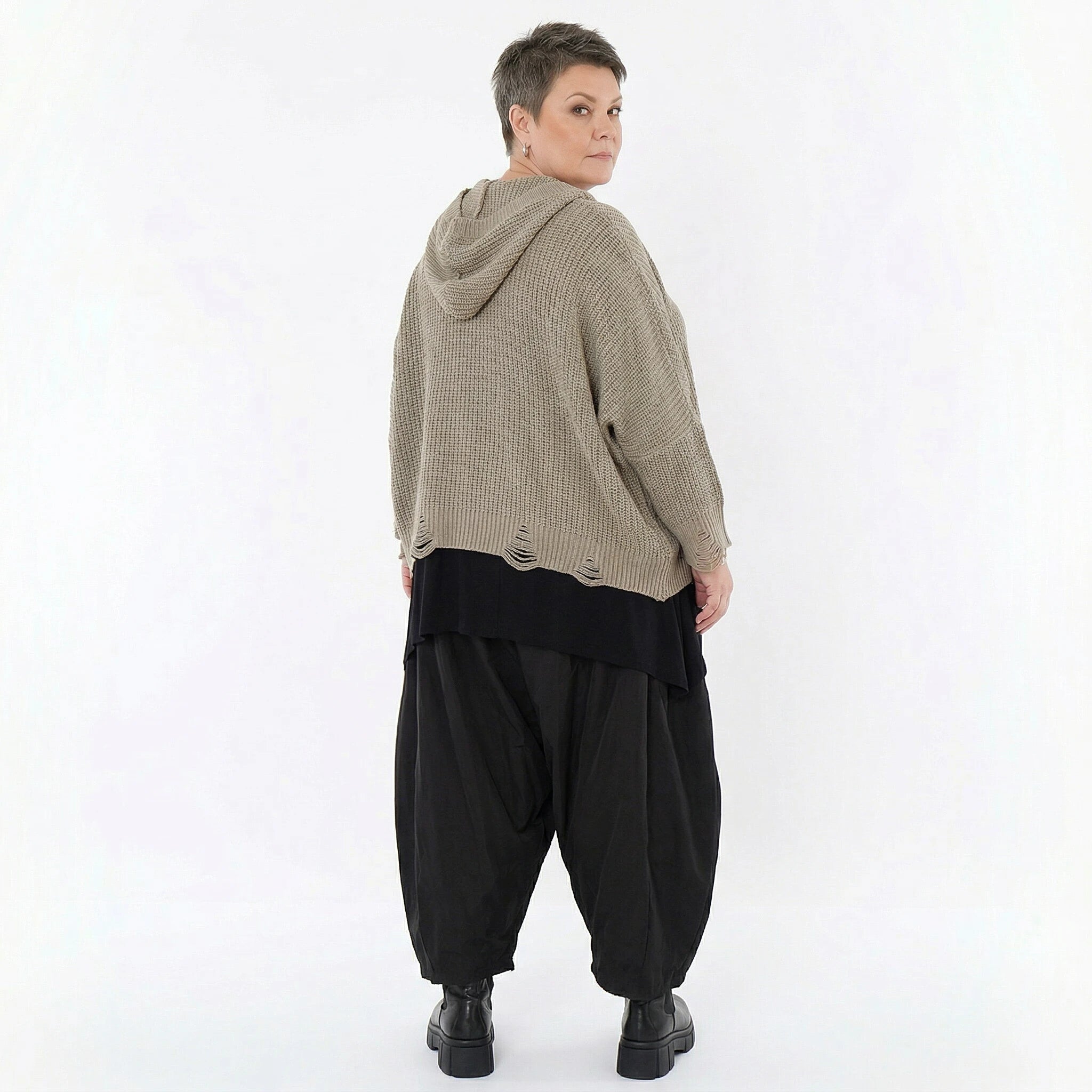 AKH Premium Bigshirt in kastiger Form, aus Baumwolle, P1032.2601, Beige, Ausgefallen, Zeitlos