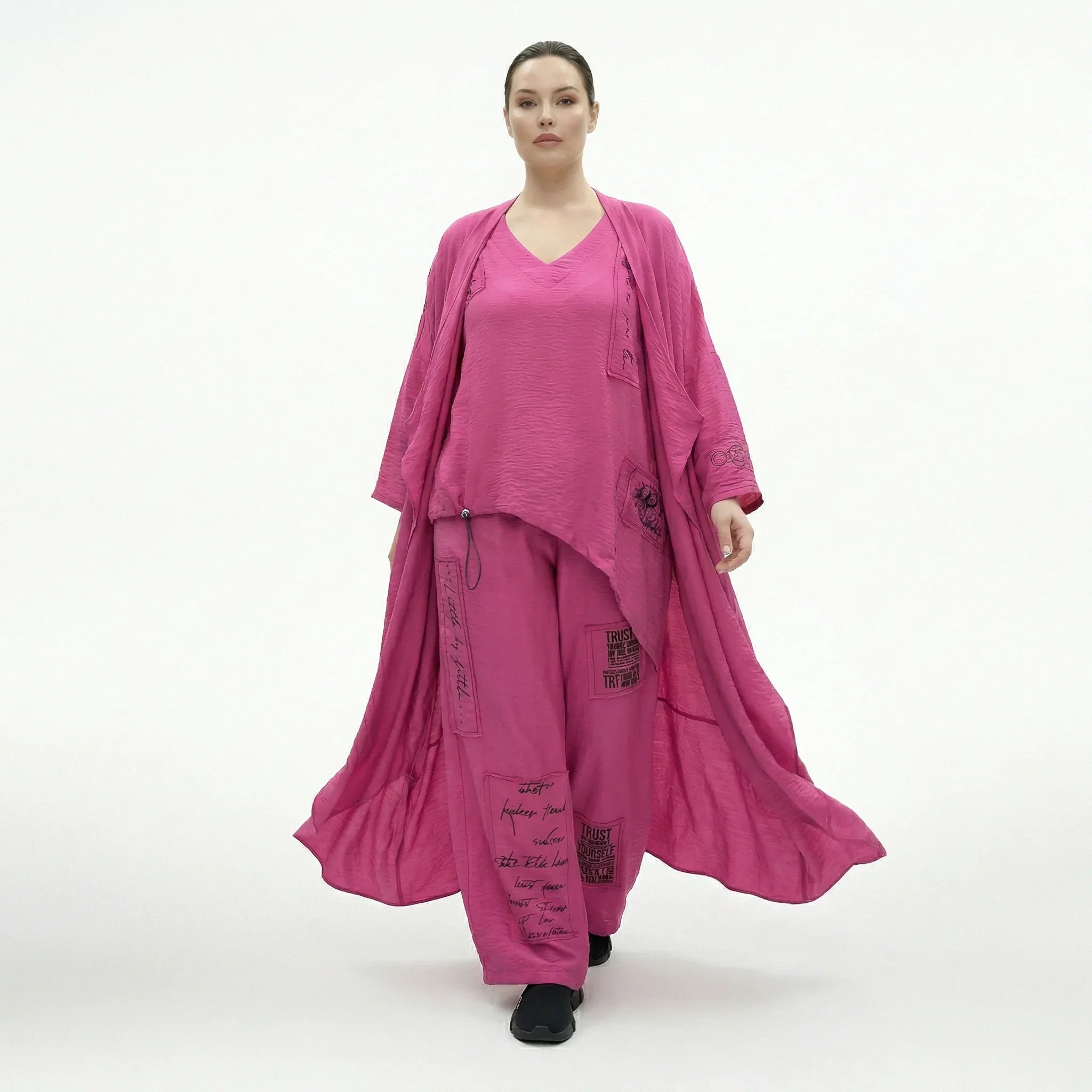 Damen 3-Teiler Magenta B-ONE – Shirt, Hose & Cardigan mit Prints aus Baumwolle, EU 40/50, Oversize-Stil, Künstlerlook