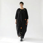 iZAR Oversize-Kleid mit Neon-Details und fließendem Slinky-Material – Avantgarde-Look bei Modeare