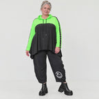 Überwurf in frischem Grün aus weichem Stretchjersey mit gerader Form und Vokuhilalinie