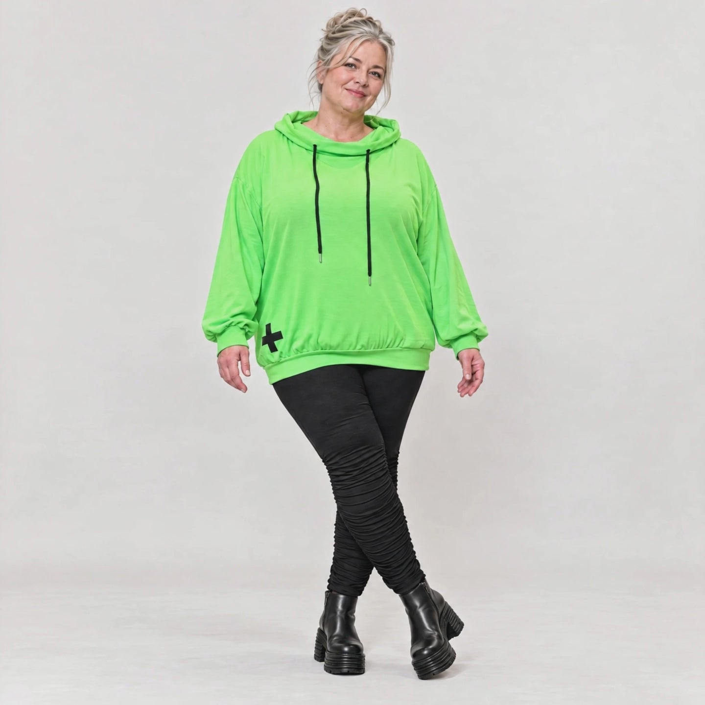 Grüner Hoody aus weichem Baumwolljersey mit Stretch Kapuze und gerader Schnittform