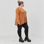 Langarmshirt in Braun aus weichem Stretchjersey mit fließender A-Linie für den Alltag