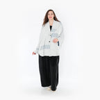 Jacquardjacke aus Viskose in Blau Ecru mit Kragen gerundetem Schnitt und langen Ärmeln