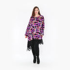 Asymmetrisches Fuchsiakleid aus warmem Viskosejacquard mit Rundhals Langarm und Taschen