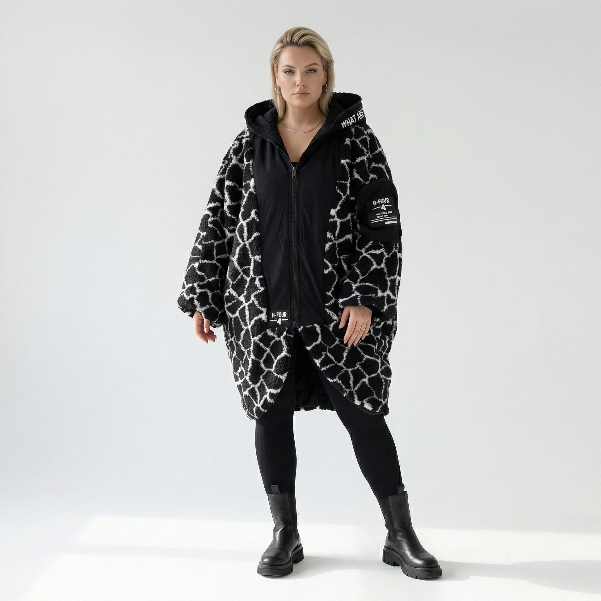 Ballon Jacke von H4 Fashion aus Polyamid, 2366, Schwarz, Animal, Ausgefallen, Zeitlos