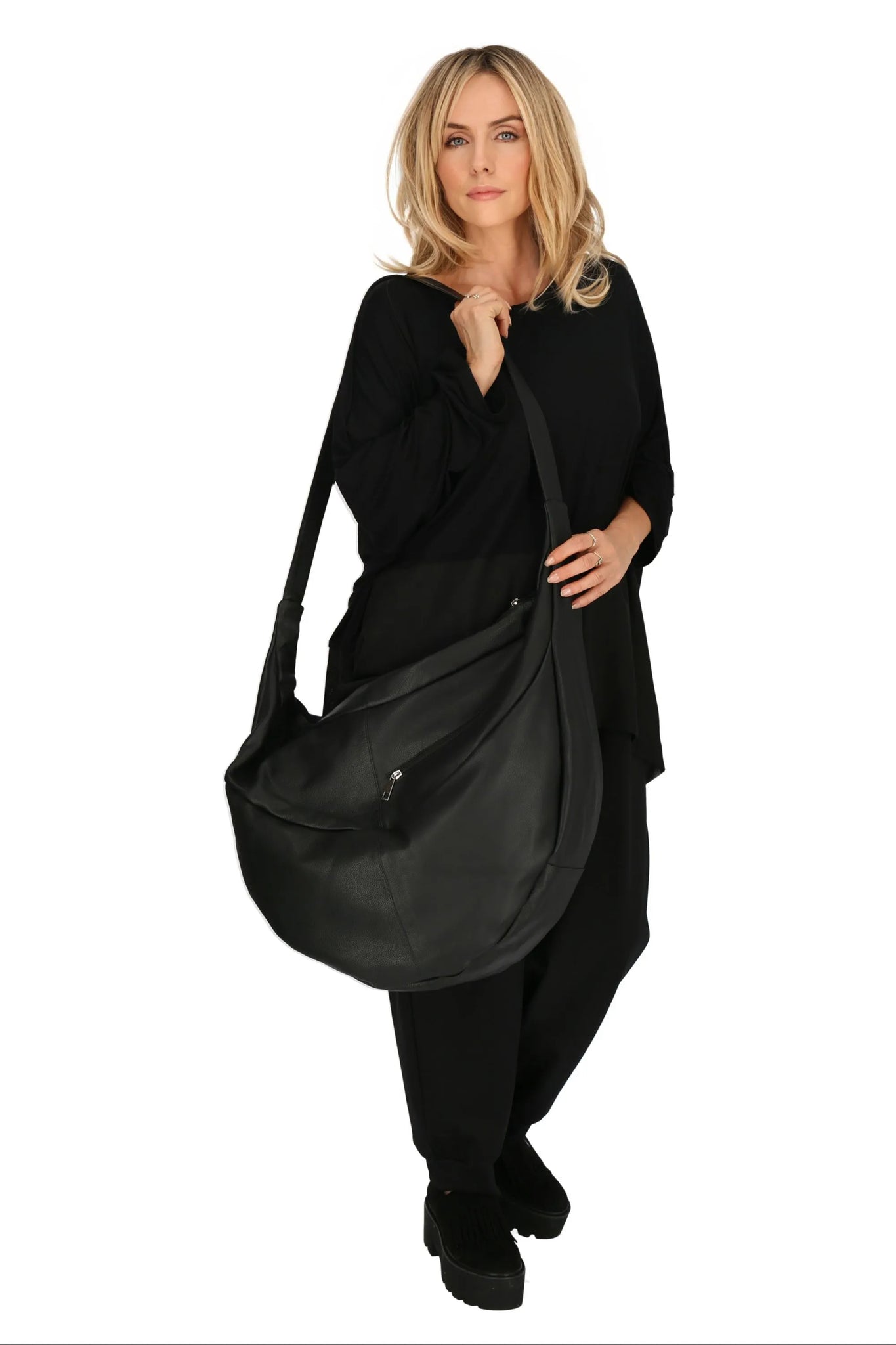  Zeitlose Ballon Tasche aus hochwertigem, weichem Leder – idealer Oversized Shopper für stilvolle Lagenlooks