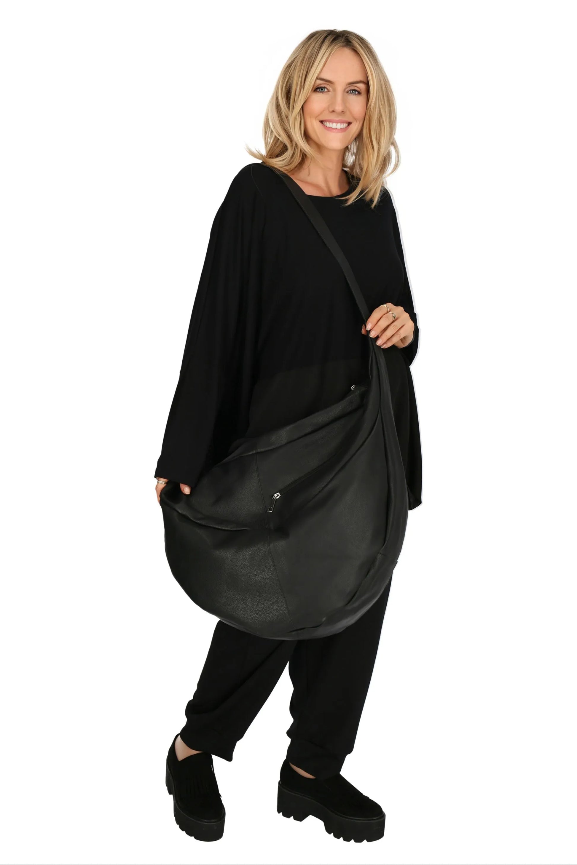  Zeitlose Ballon Tasche aus hochwertigem, weichem Leder – idealer Oversized Shopper für stilvolle Lagenlooks