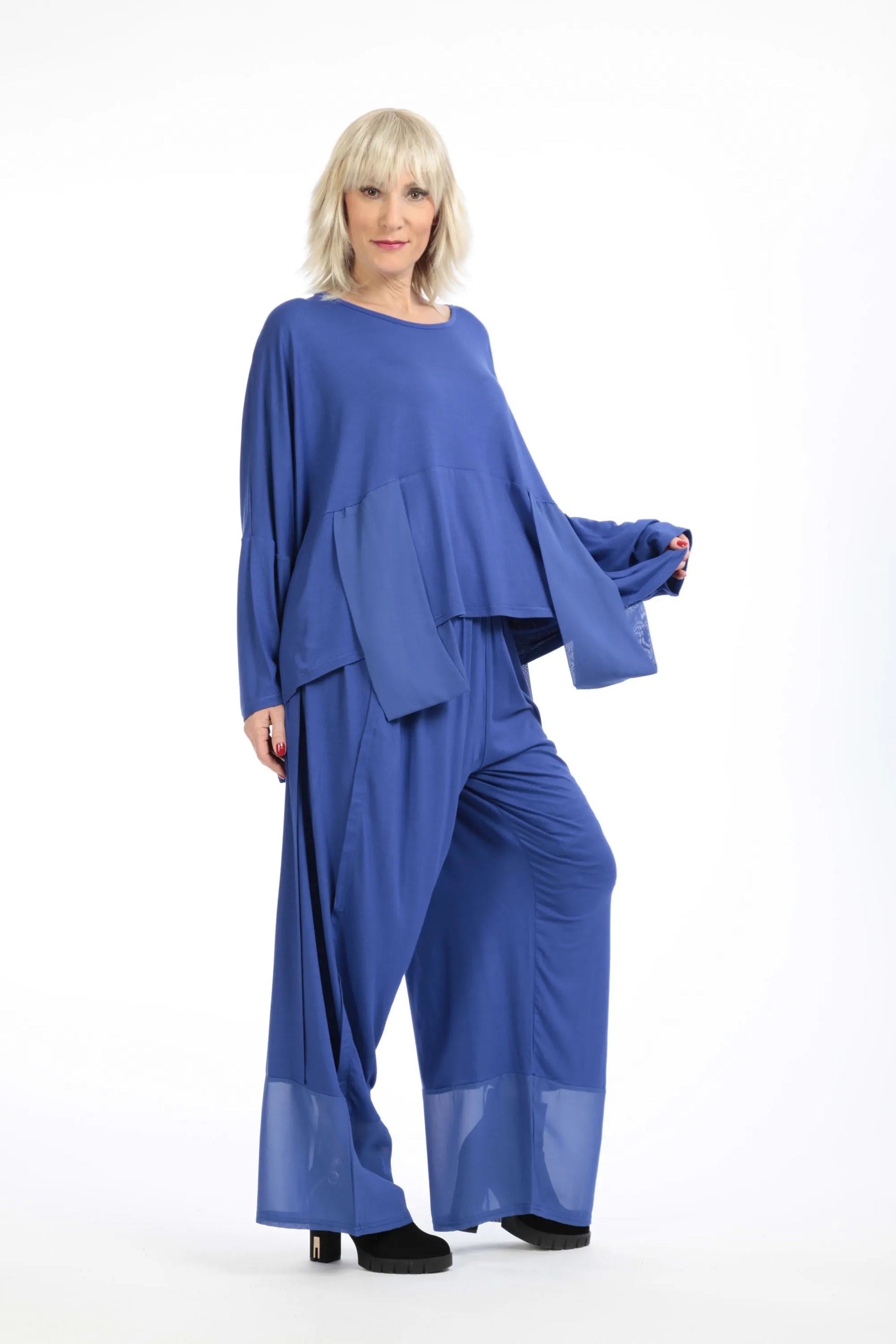  Bigshirt von AKH Fashion aus Viskose in kastiger Form, 1197.06876, Blau, Unifarben, Schick