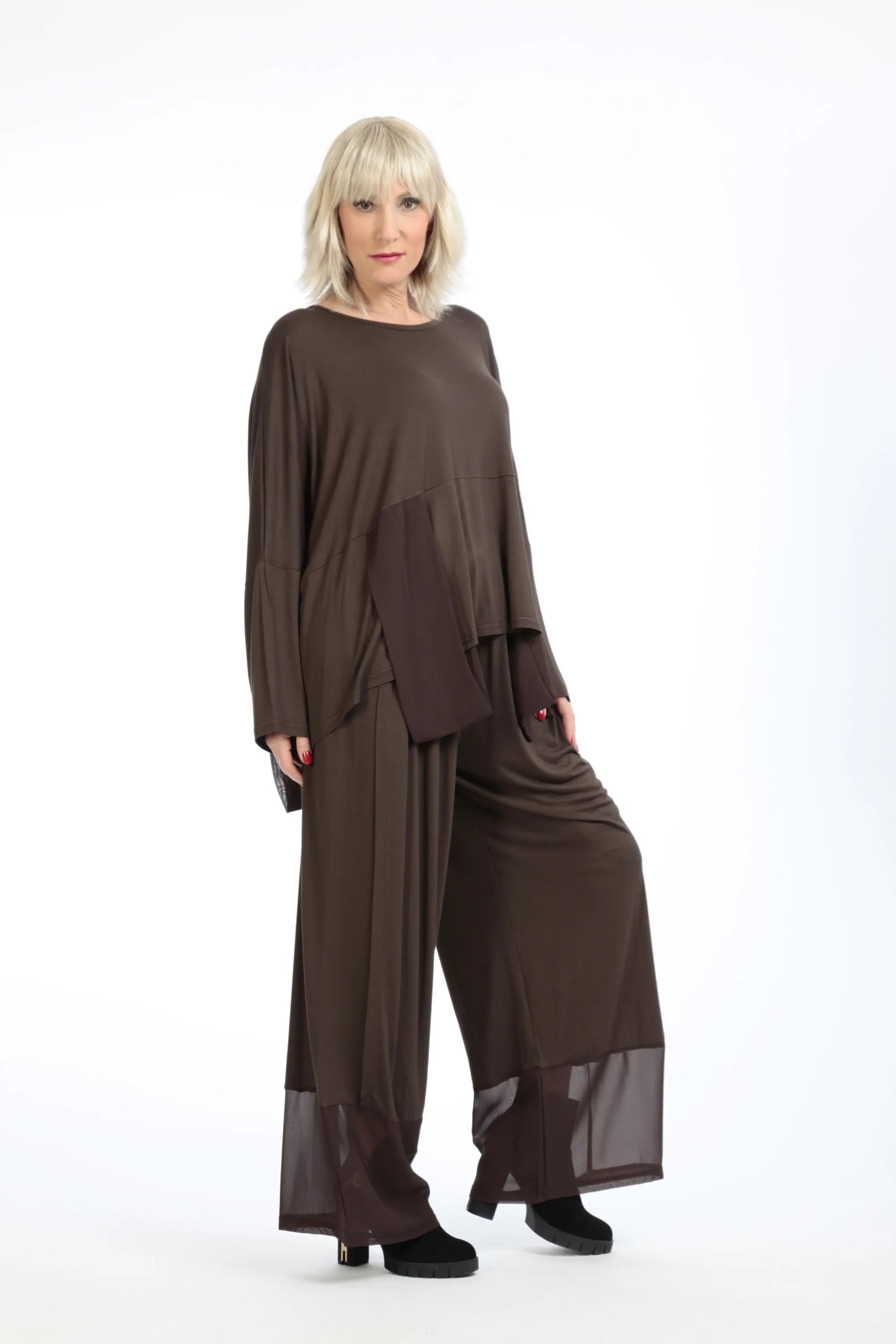  Bigshirt von AKH Fashion aus Viskose in kastiger Form, 1197.06876, Braun, Unifarben, Schick