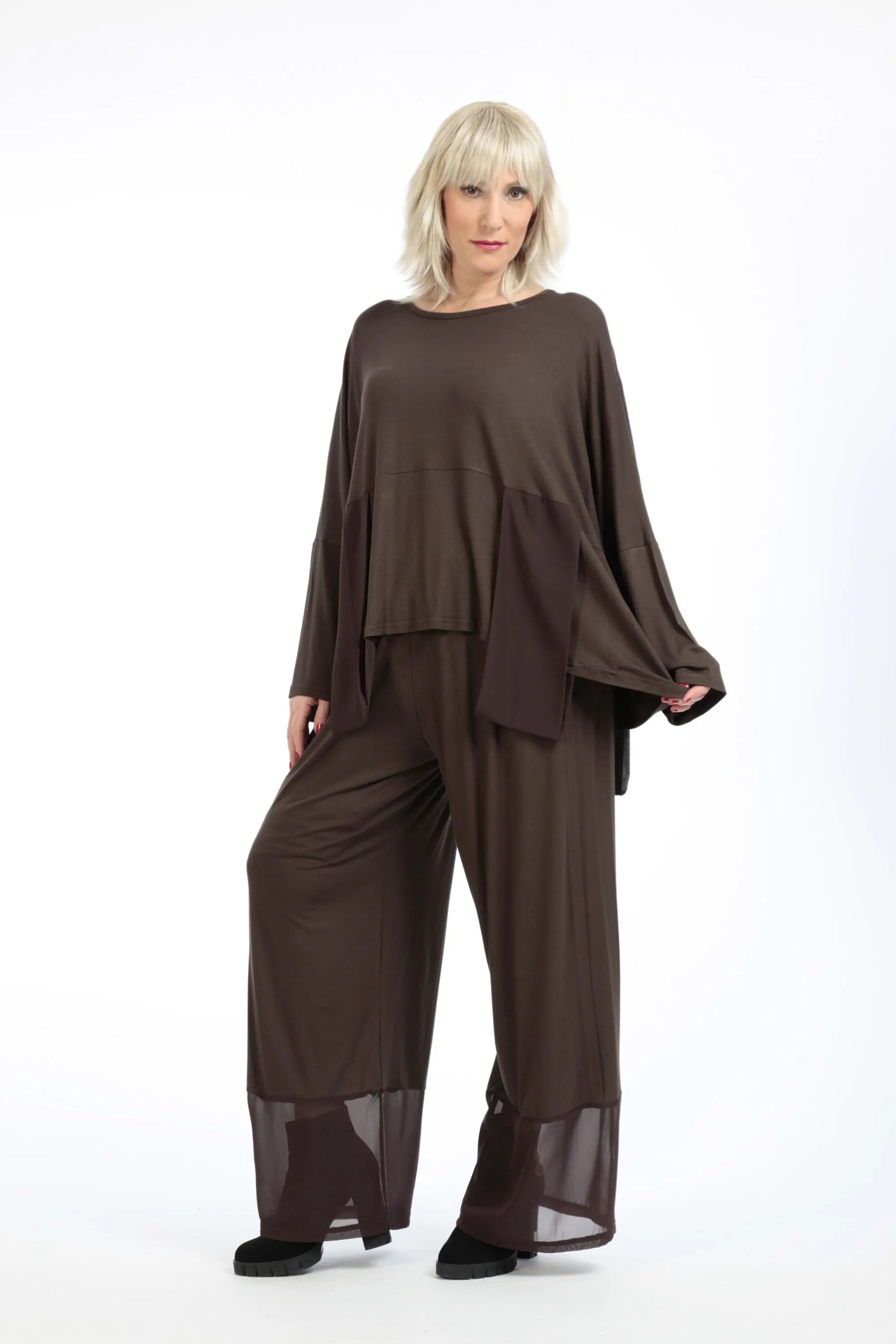  Bigshirt von AKH Fashion aus Viskose in kastiger Form, 1197.06876, Braun, Unifarben, Schick