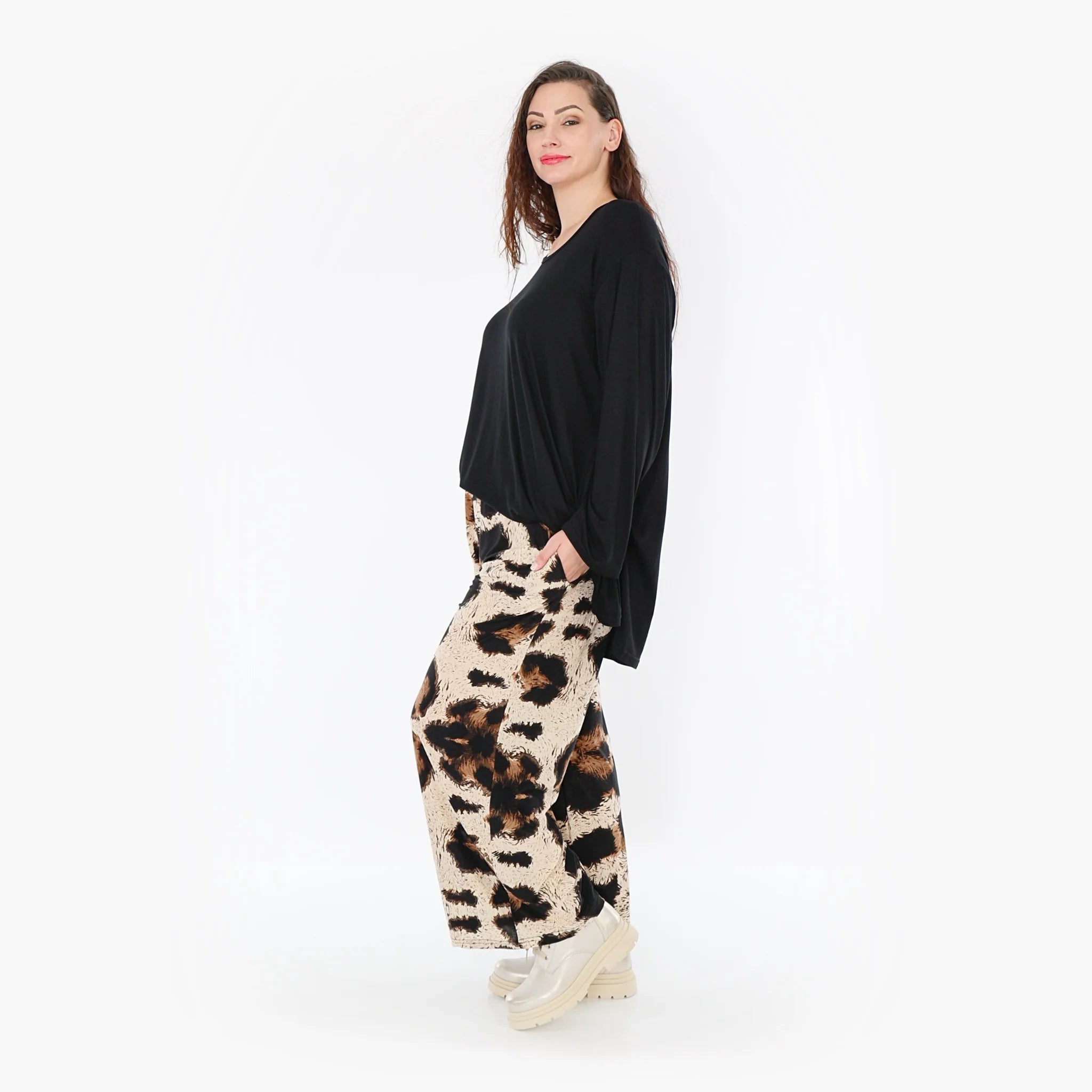  AKH Fashion Hose in gerader Form, aus Viskose, 1369.02024, Beige-Schwarz-Braun, Leopard