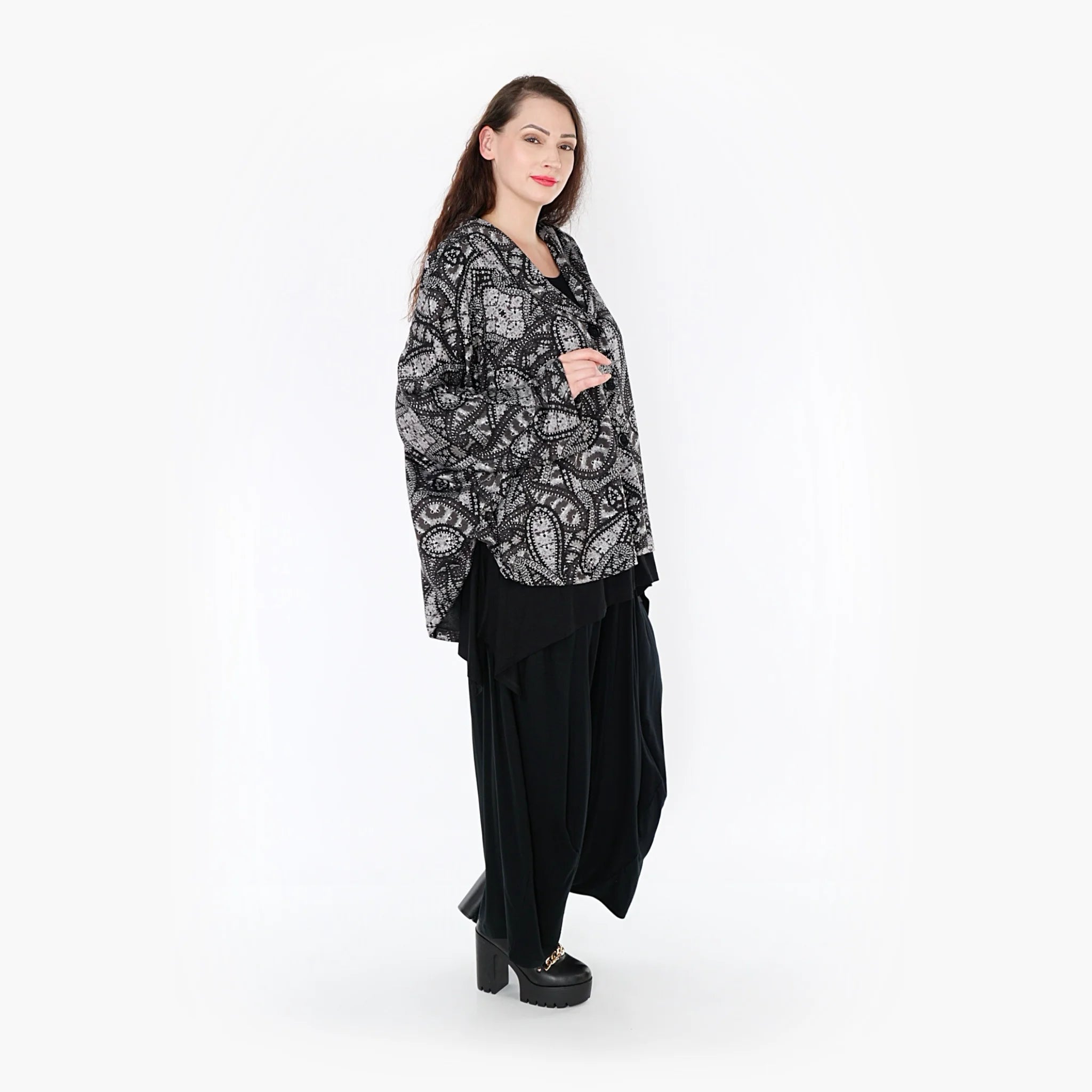  AKH Fashion Jacke in gerundeter Form, aus Materialmix, 1332.00140, Grau-Schwarz, Schick