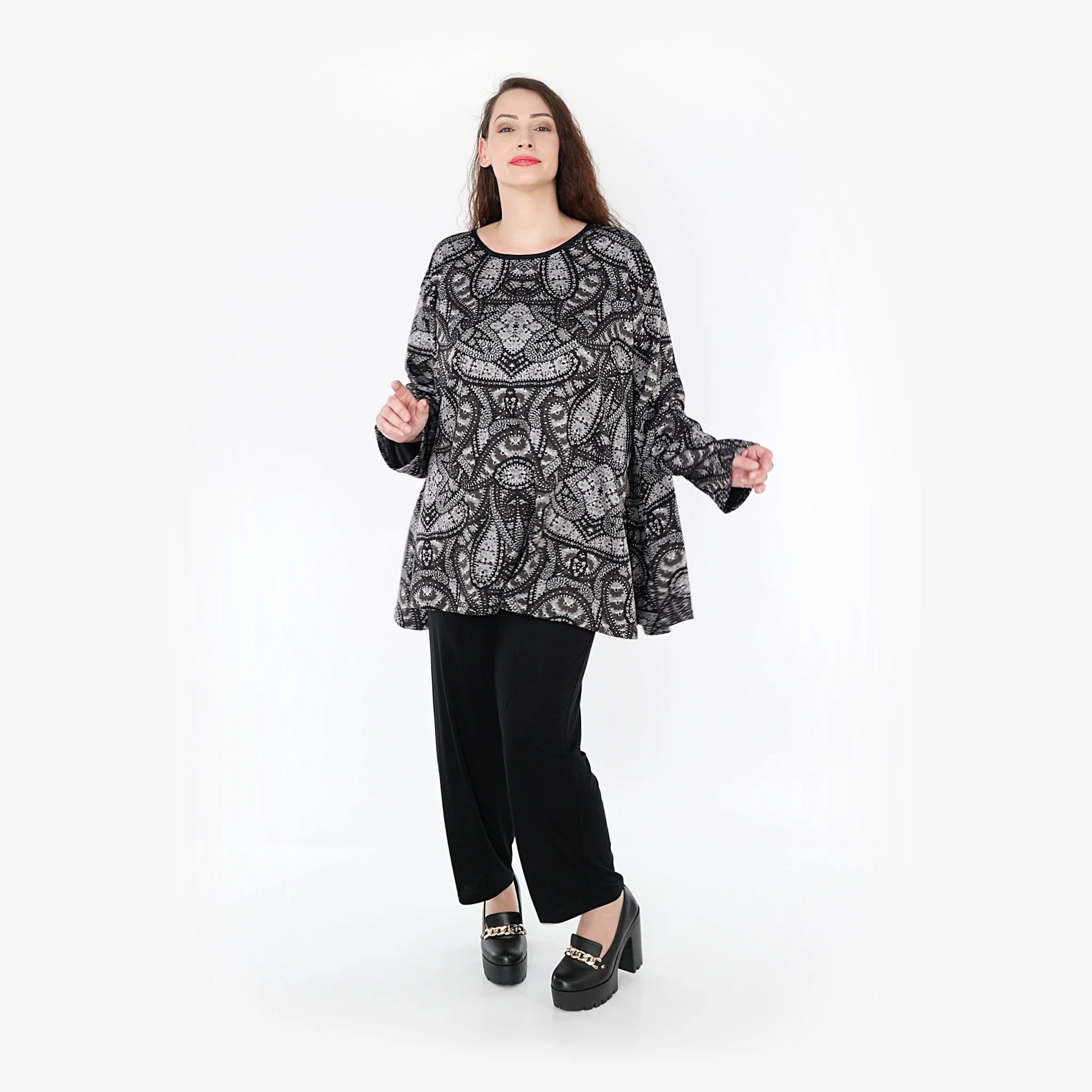  A-Form Bigshirt von AKH Fashion aus Materialmix, 1332.00593, Grau-Schwarz, Unifarben, Schick