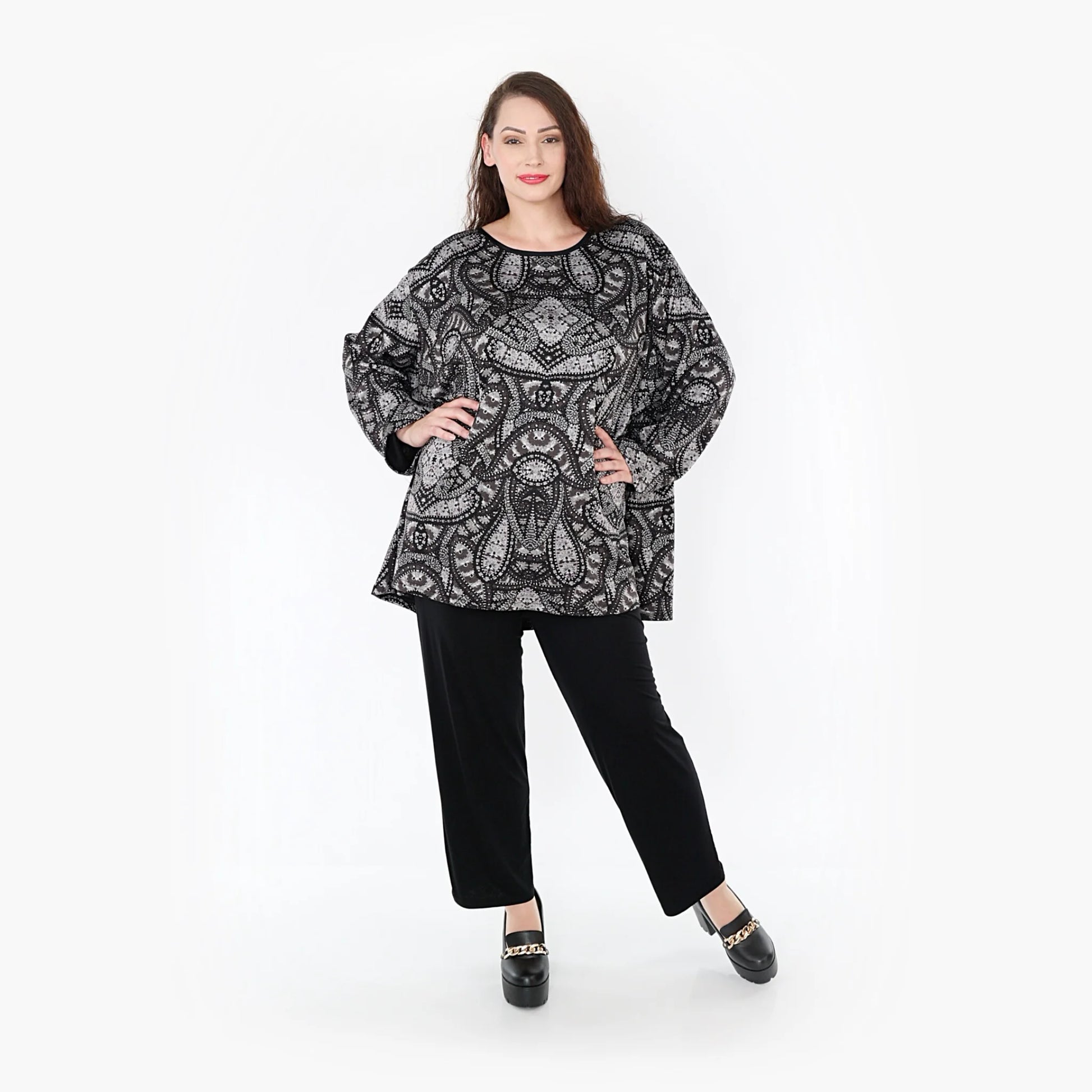  A-Form Bigshirt von AKH Fashion aus Materialmix, 1332.00593, Grau-Schwarz, Unifarben, Schick