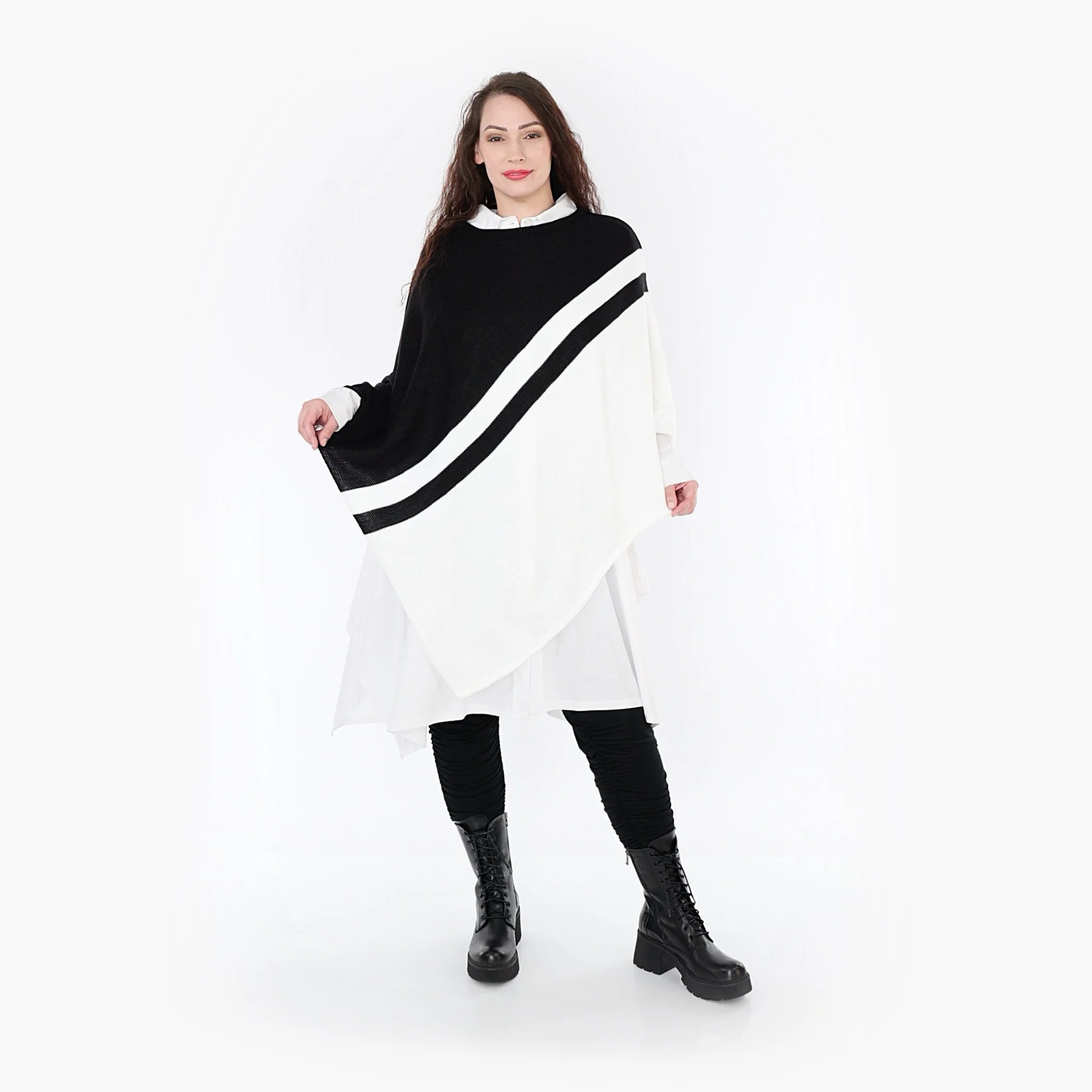  AKH Fashion Poncho in asymmetrischer Form, aus Baumwolle, 1343.02407, Weiß-Schwarz