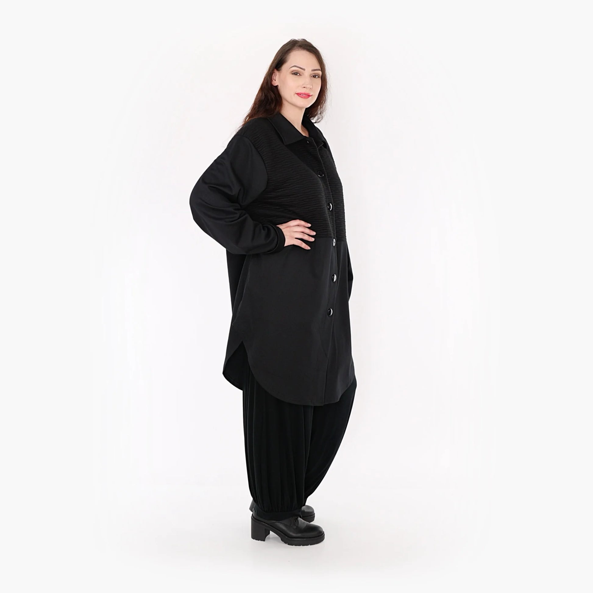  Bluse von AKH Fashion aus Materialmix in gerundeter Form, 1347.06881, Schwarz, Ausgefallen