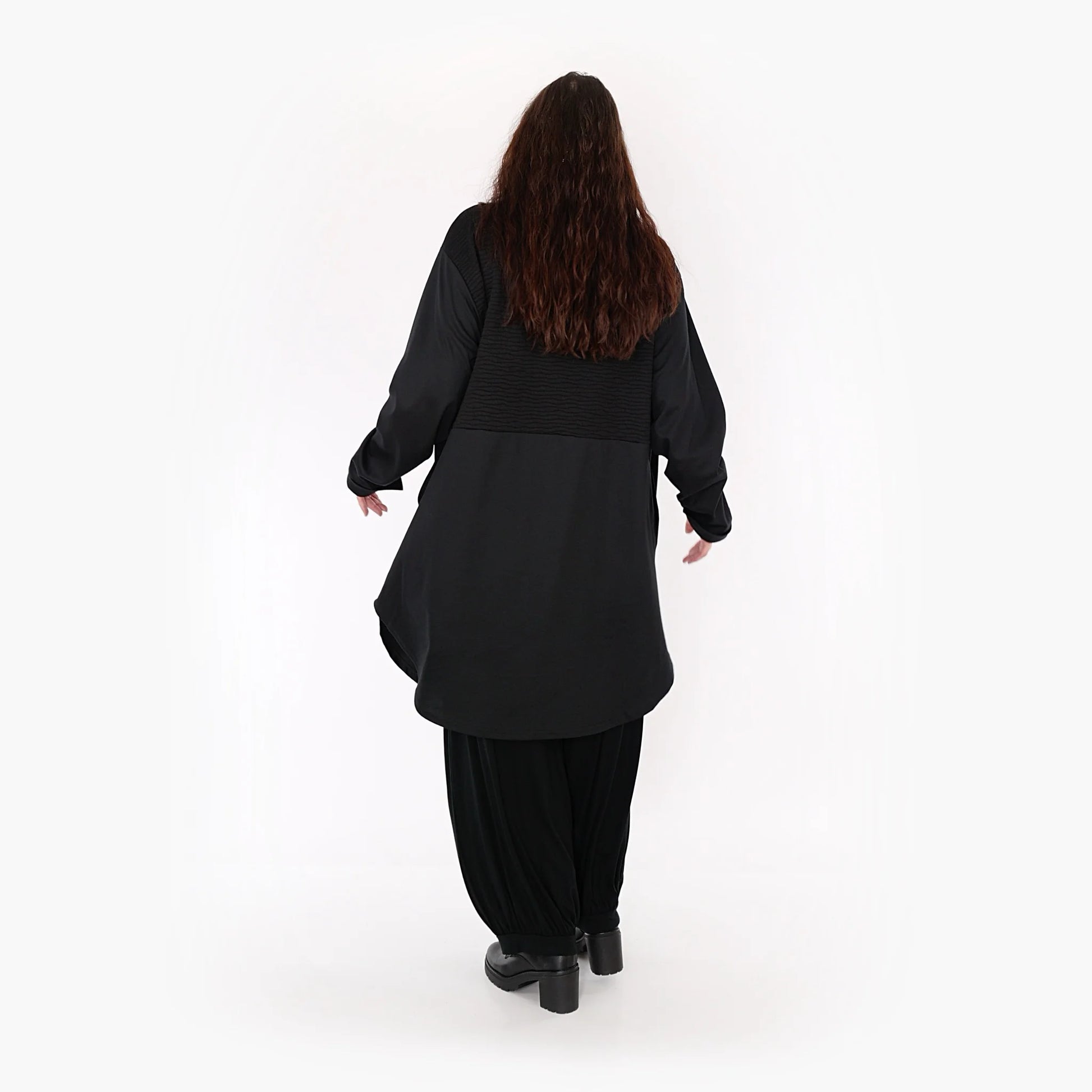  Bluse von AKH Fashion aus Materialmix in gerundeter Form, 1347.06881, Schwarz, Ausgefallen