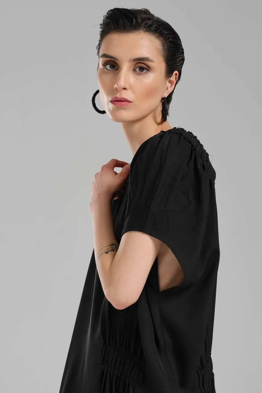  TW3 Kleid in asymmetrischer Form, aus Polyamid, 1217, Schwarz, Schick, Ausgefallen