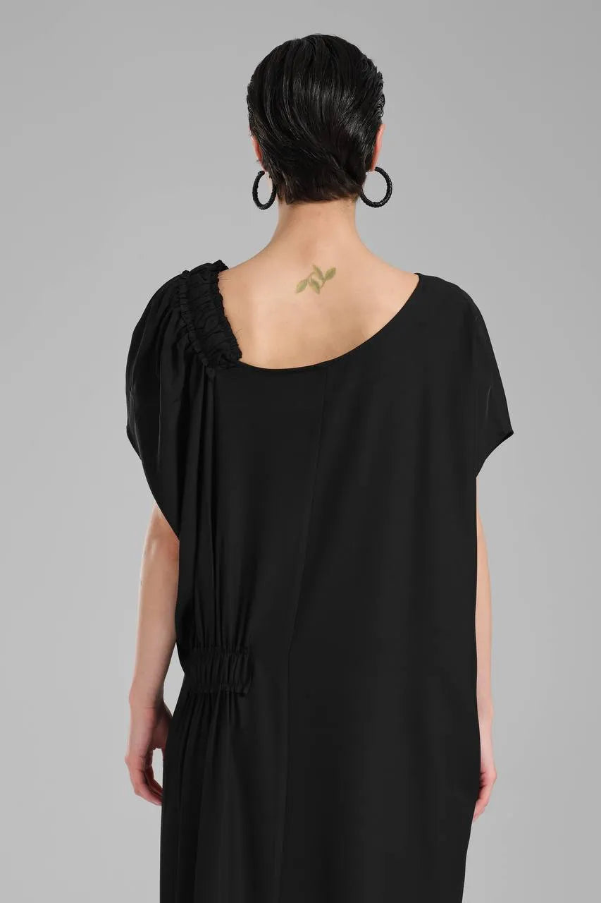  TW3 Kleid in asymmetrischer Form, aus Polyamid, 1217, Schwarz, Schick, Ausgefallen