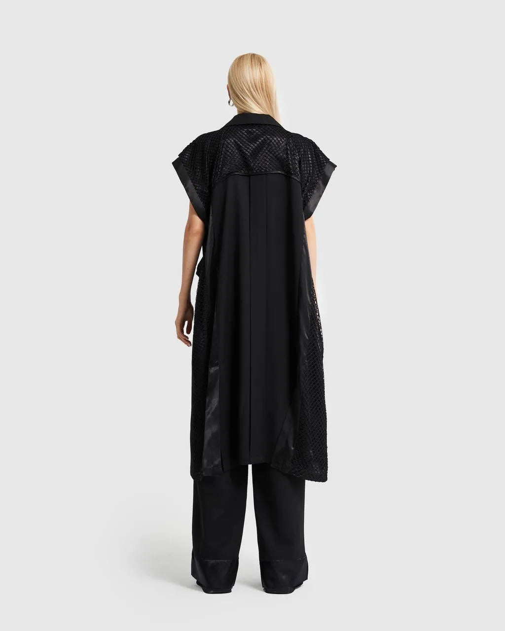  A-Form Weste von TW3 aus Polyamid, 502, Schwarz, Schick, Modern, Ausgefallen