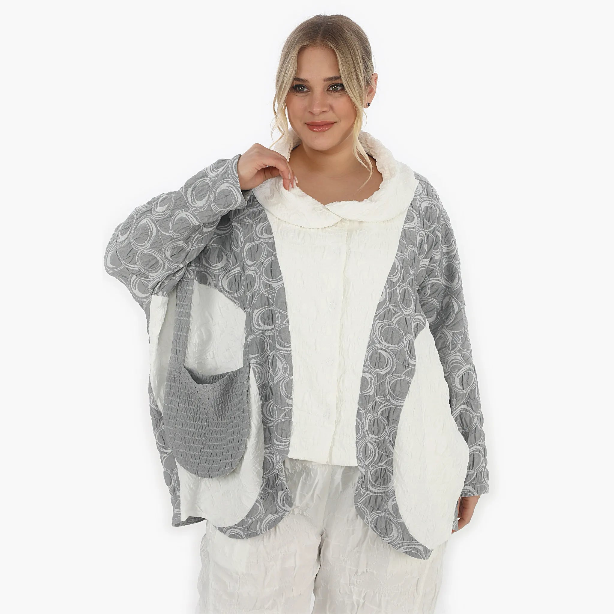  Zedd Plus Jacke in gerader Form, aus Polyamid, 25077, Grau/Weiß, Kreismotiv, Schick