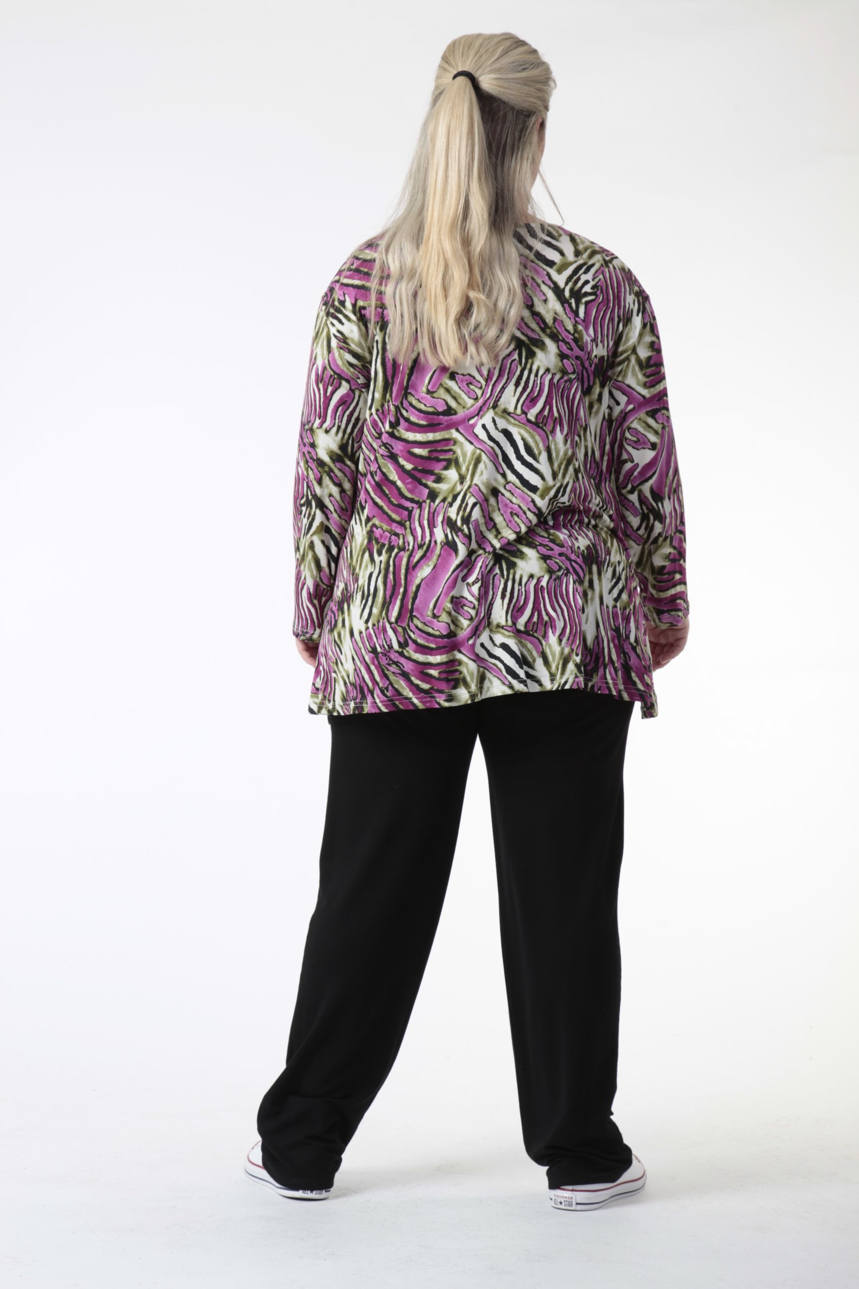  Bigshirt von AKH Fashion aus Viskose in Glocken-Form, 0733.01892, Natur-Lila, Schick, Modern