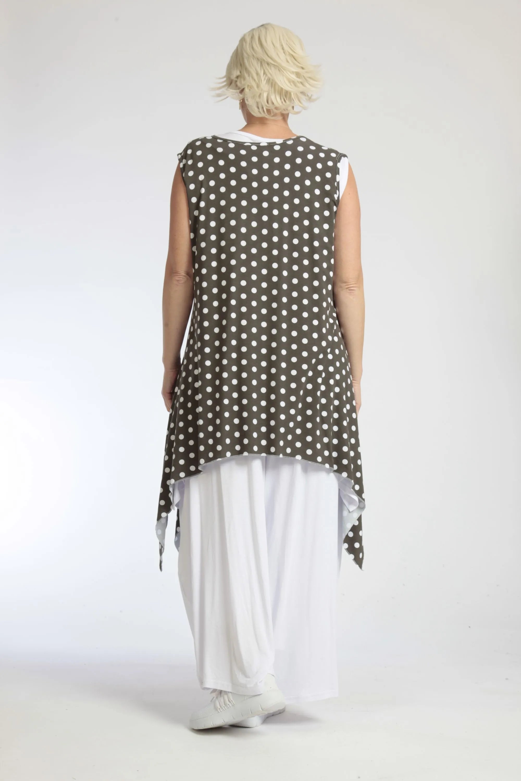  Zipfel Top von AKH Fashion aus Viskose, 1049.01827, Taupe-Punkte-Groß, Punkte, Schick