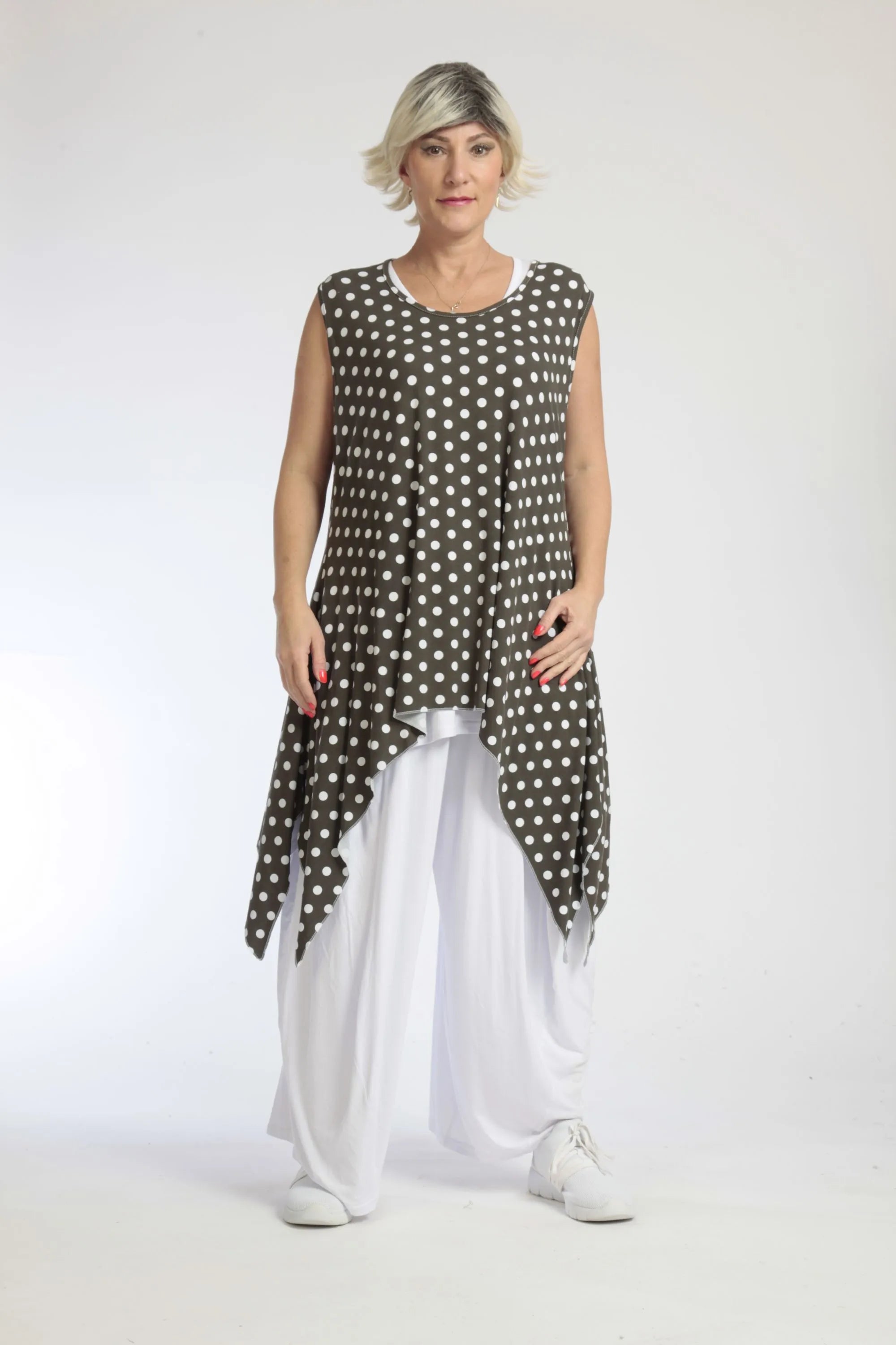  Zipfel Top von AKH Fashion aus Viskose, 1049.01827, Taupe-Punkte-Groß, Punkte, Schick