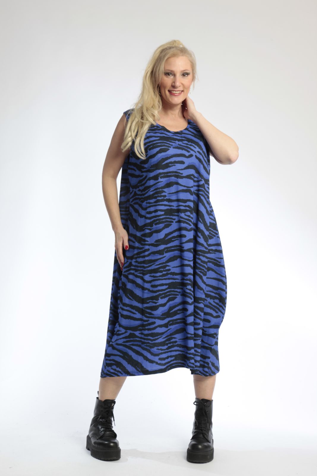  Ballonkleid von AKH Fashion aus Materialmix, 0801.00789, Royalblau-Schwarz, Zebra, Schick