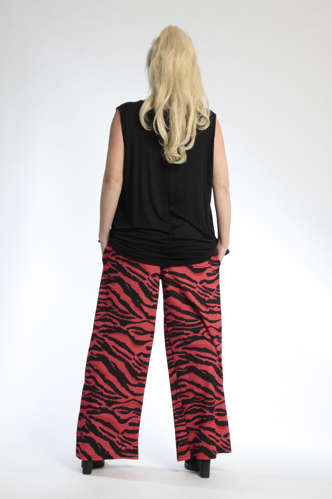  AKH Fashion Hose in gerader Form, aus Materialmix, 0801.01529, Rot-Schwarz, Zebra, Schick