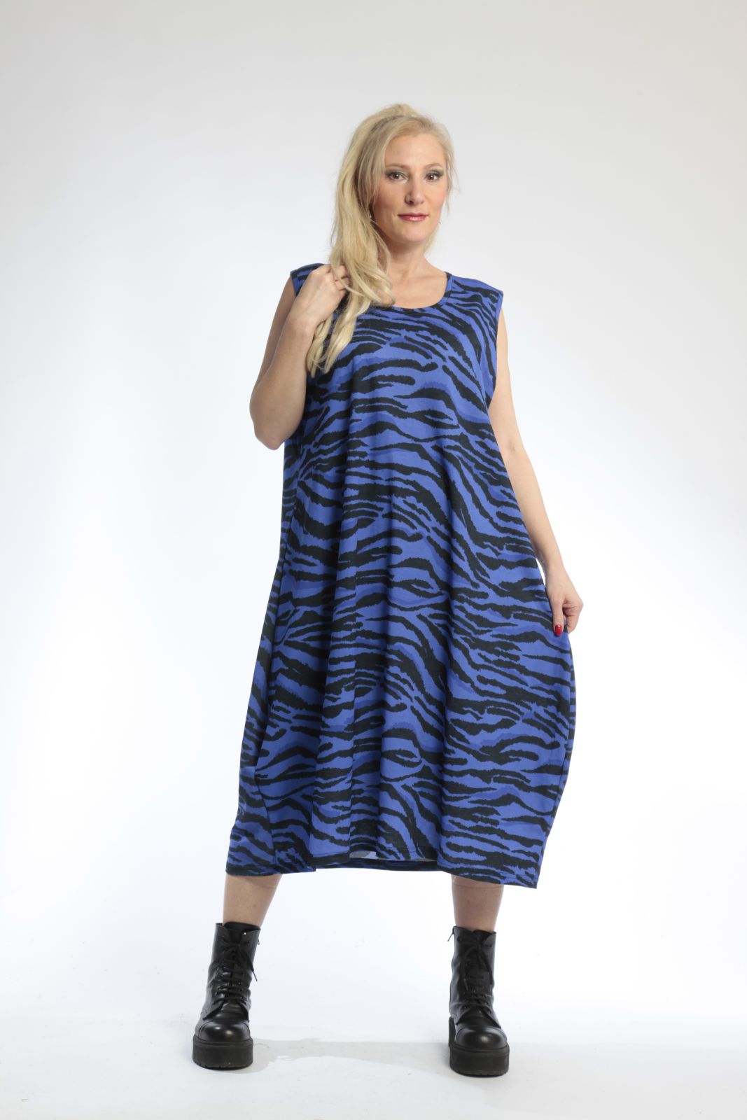  Ballonkleid von AKH Fashion aus Materialmix, 0801.00789, Royalblau-Schwarz, Zebra, Schick