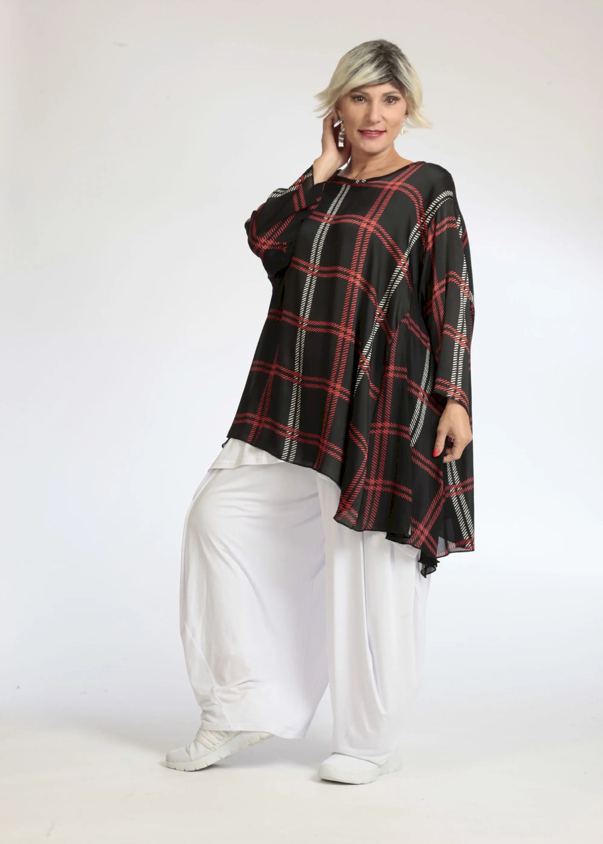  A-Form Shirt in Schwarz-Rot Karoprint aus leichtem Polyester für stilvolle Lagenlooks Plus Size