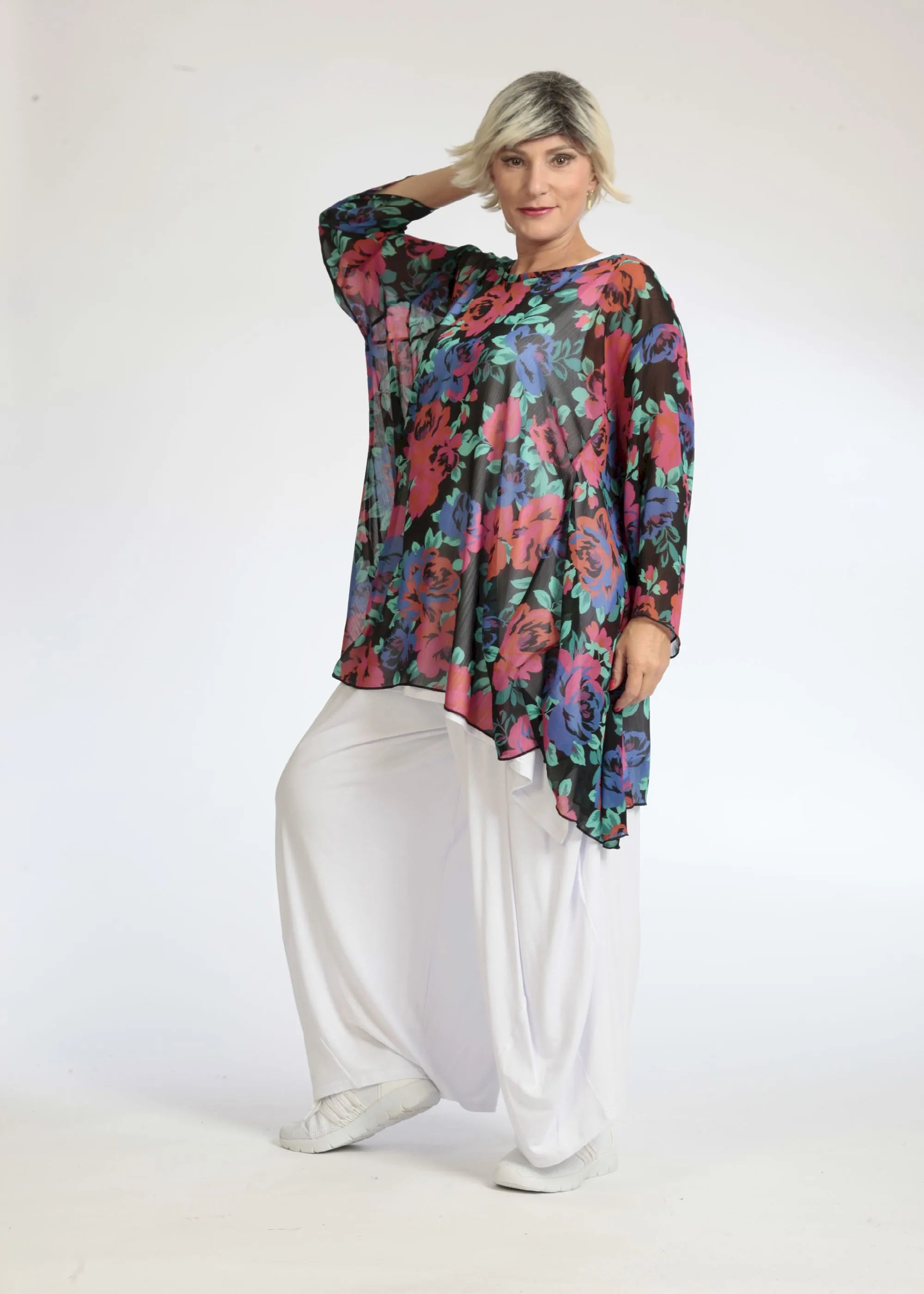  A-Form Bigshirt von AKH Fashion aus Polyester, 1076.00593, Schwarz-Rot-Blau, Blumen, Schick