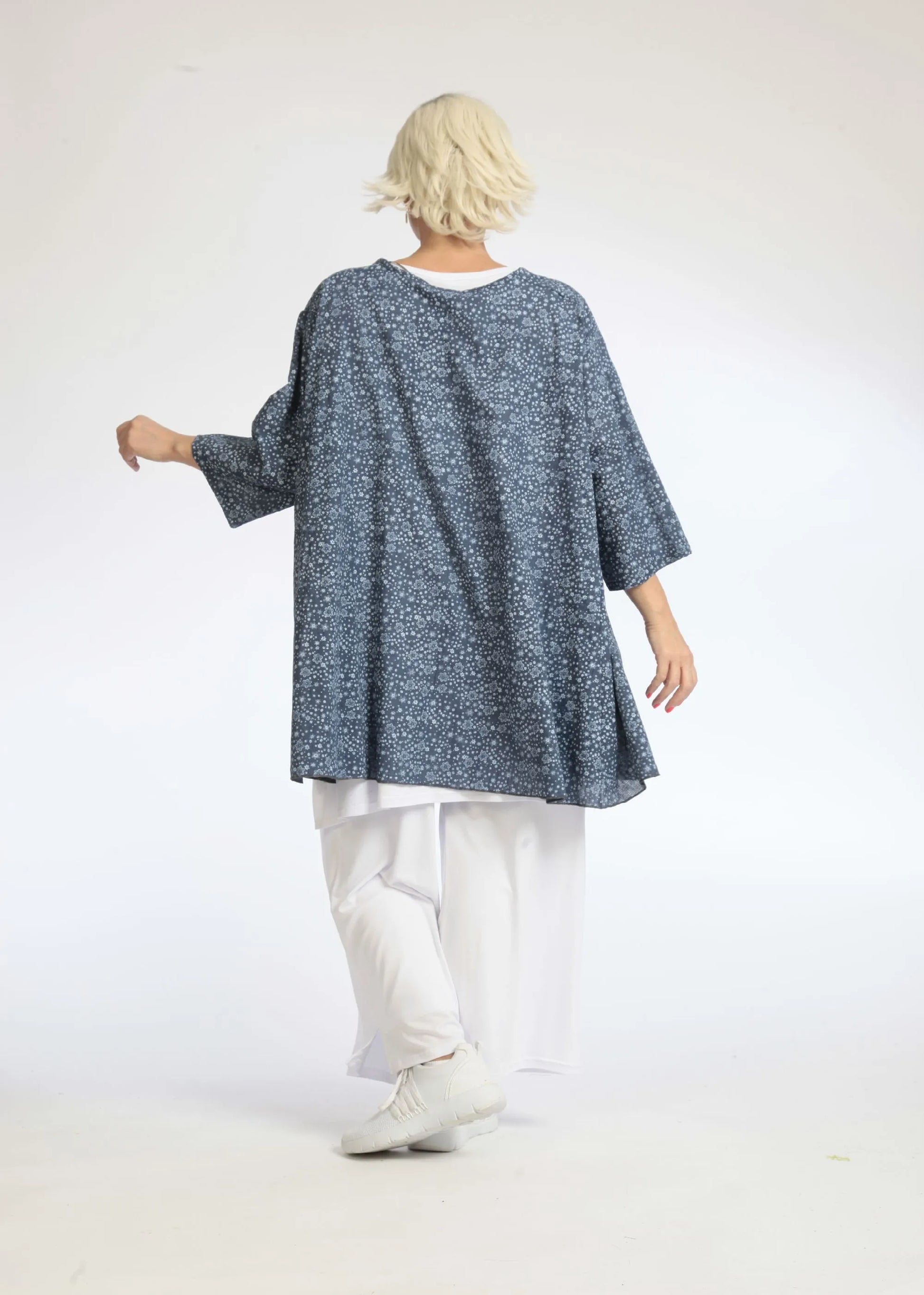  A-Form Bigshirt von AKH Fashion aus Baumwolle, 1088.00593, Jeansblau, Blumen, Schick, Modern