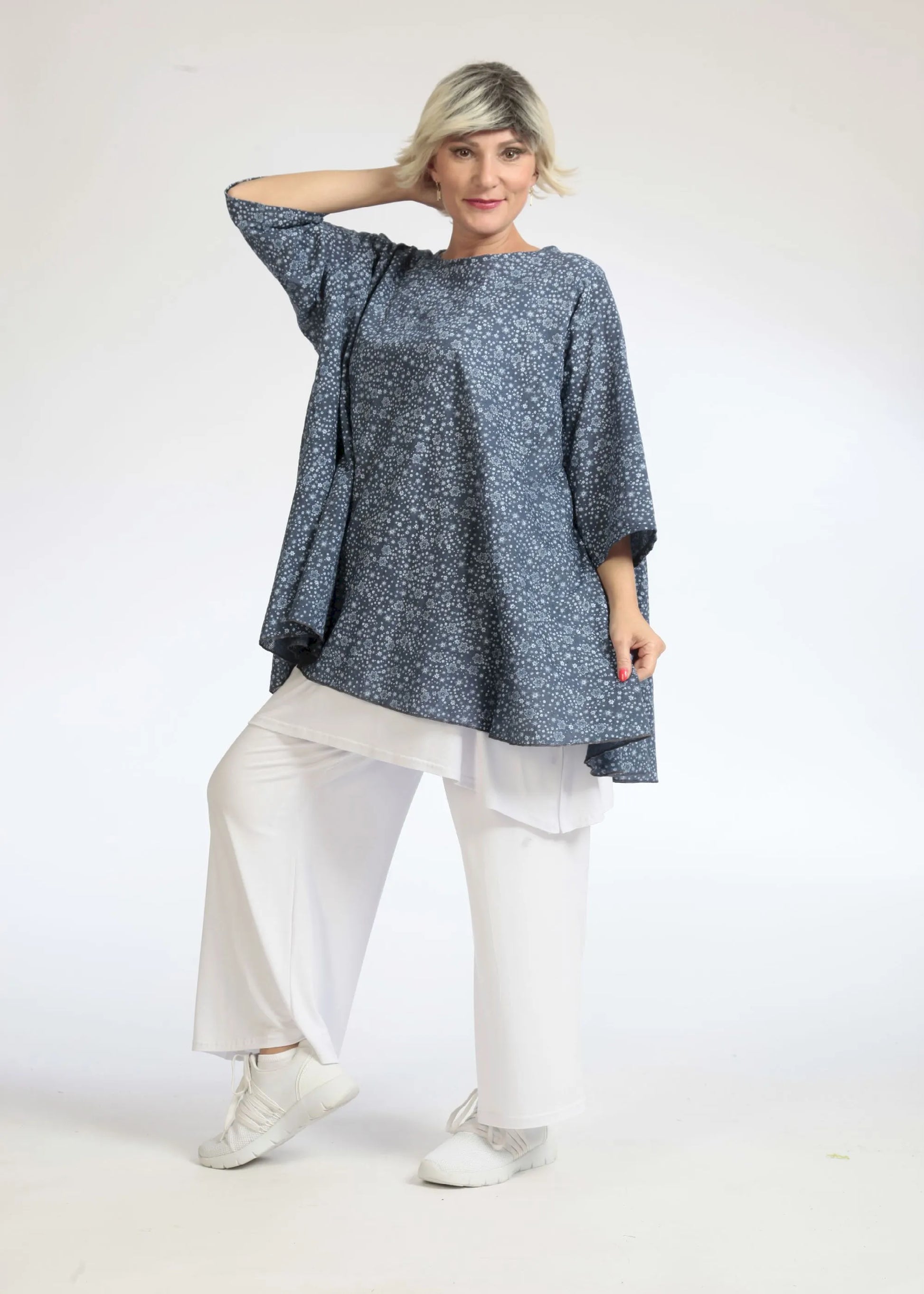  A-Form Bigshirt von AKH Fashion aus Baumwolle, 1088.00593, Jeansblau, Blumen, Schick, Modern