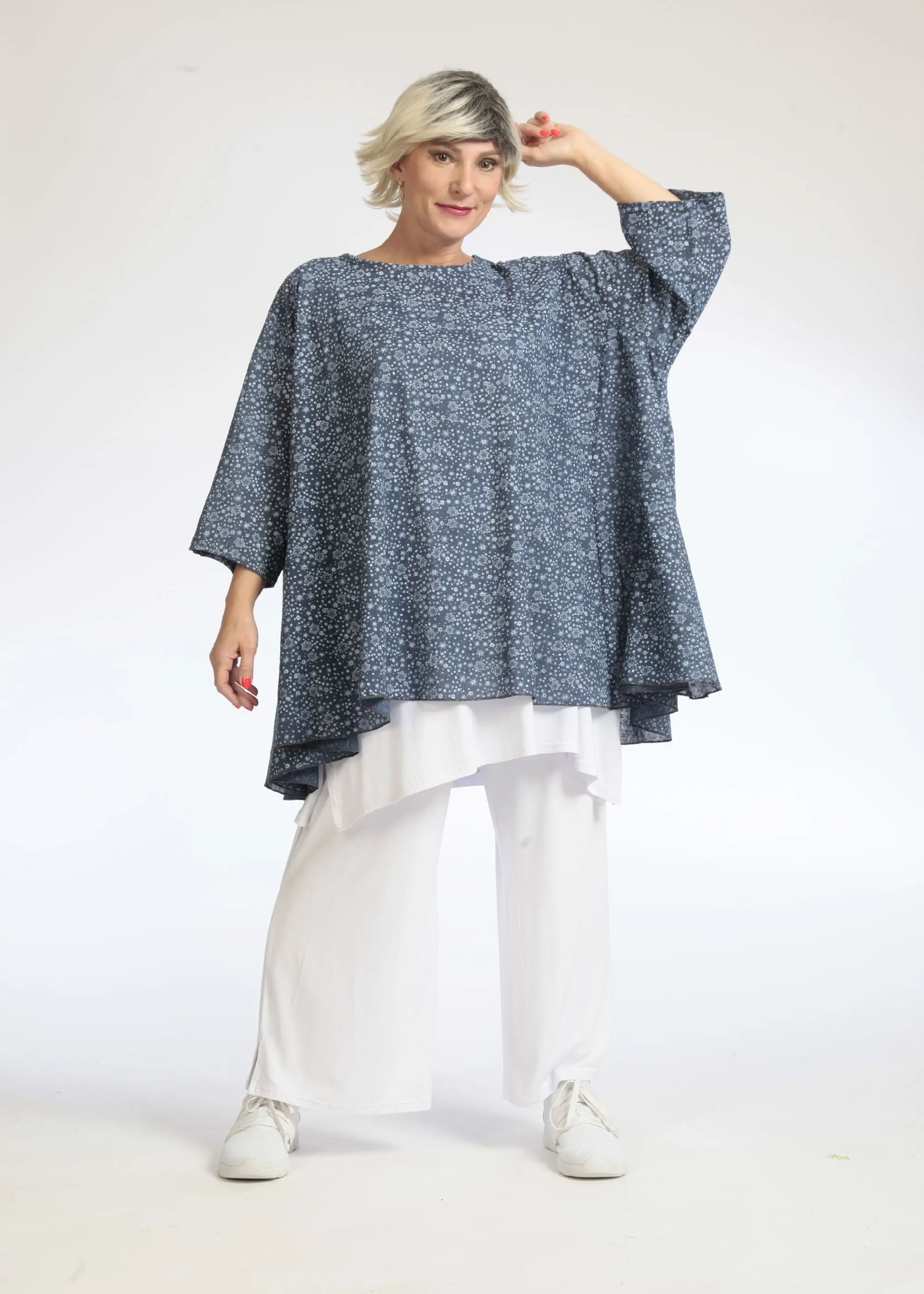  A-Form Bigshirt von AKH Fashion aus Baumwolle, 1088.00593, Jeansblau, Blumen, Schick, Modern