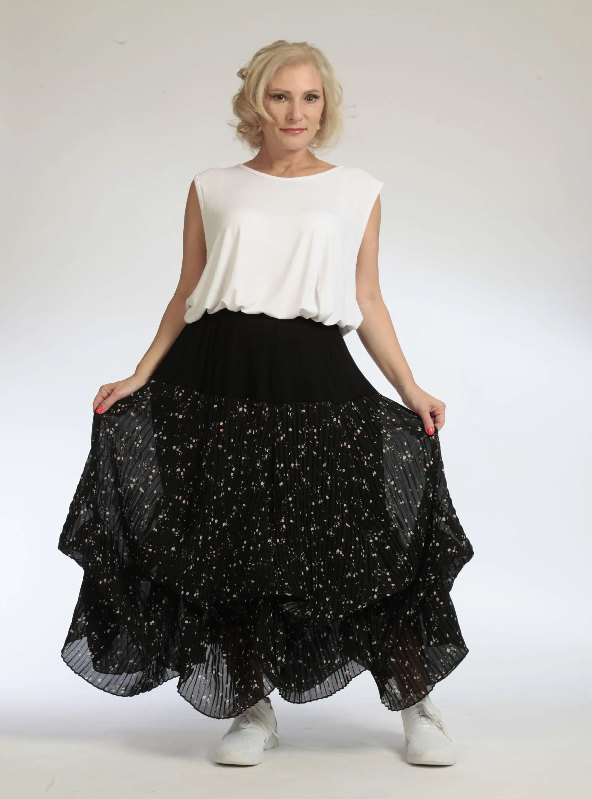  Ballonrock von AKH Fashion aus Polyester, 1091.07559, Schwarz-Blumen, Blumen, Ausgefallen