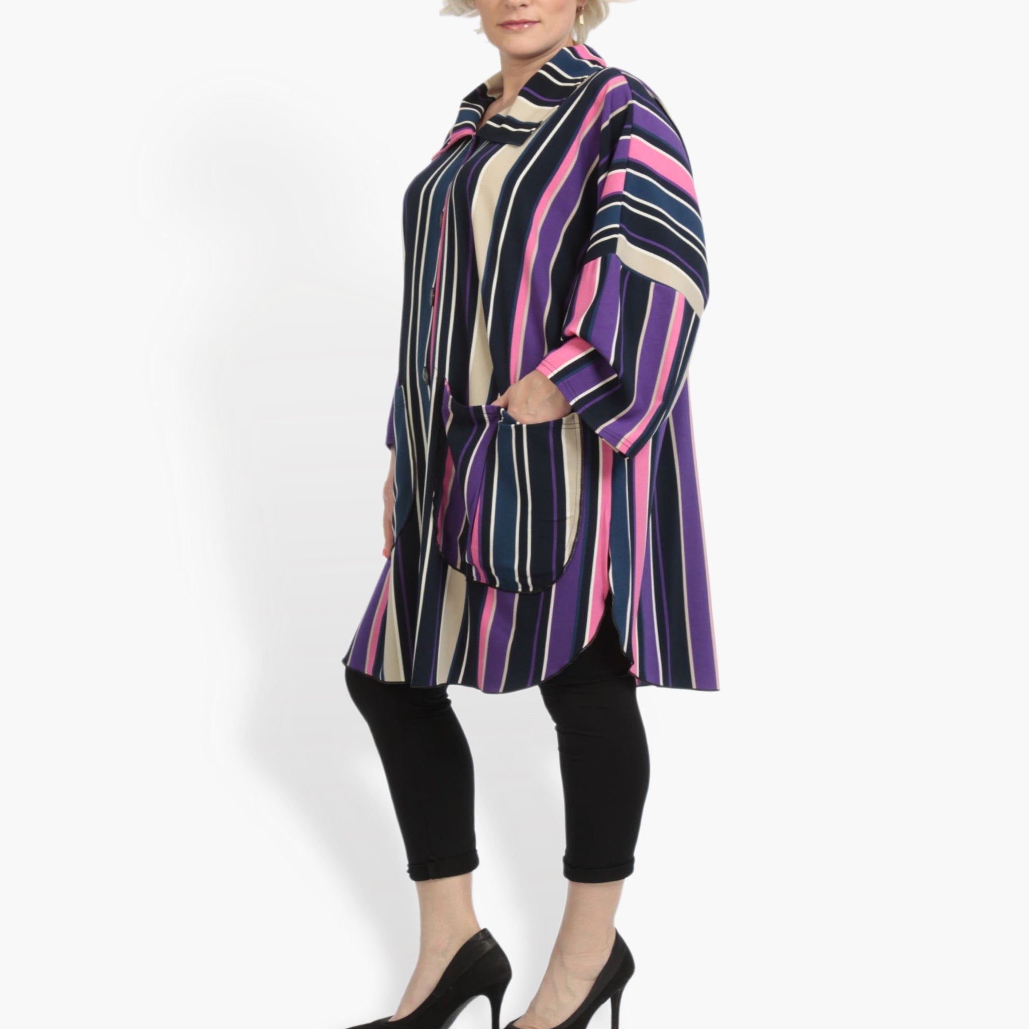  AKH Fashion Jacke in gerundeter Form, aus Materialmix, 0839.06782, Pink-Lila-Multi