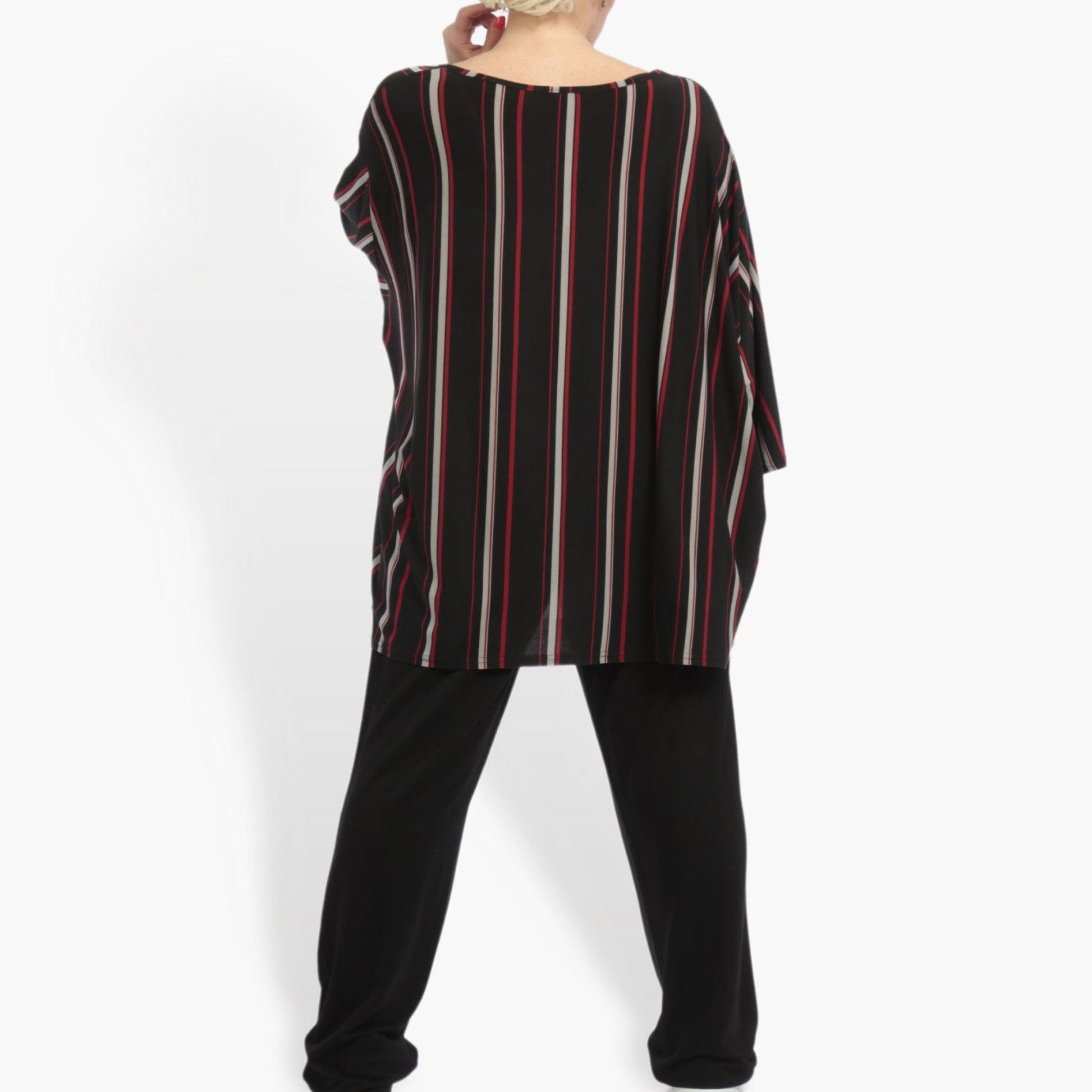  Stylisches Plus Size Shirt in Schwarz-Rot-Grau mit 3/4-Ärmeln und lässigem Streifenmuster