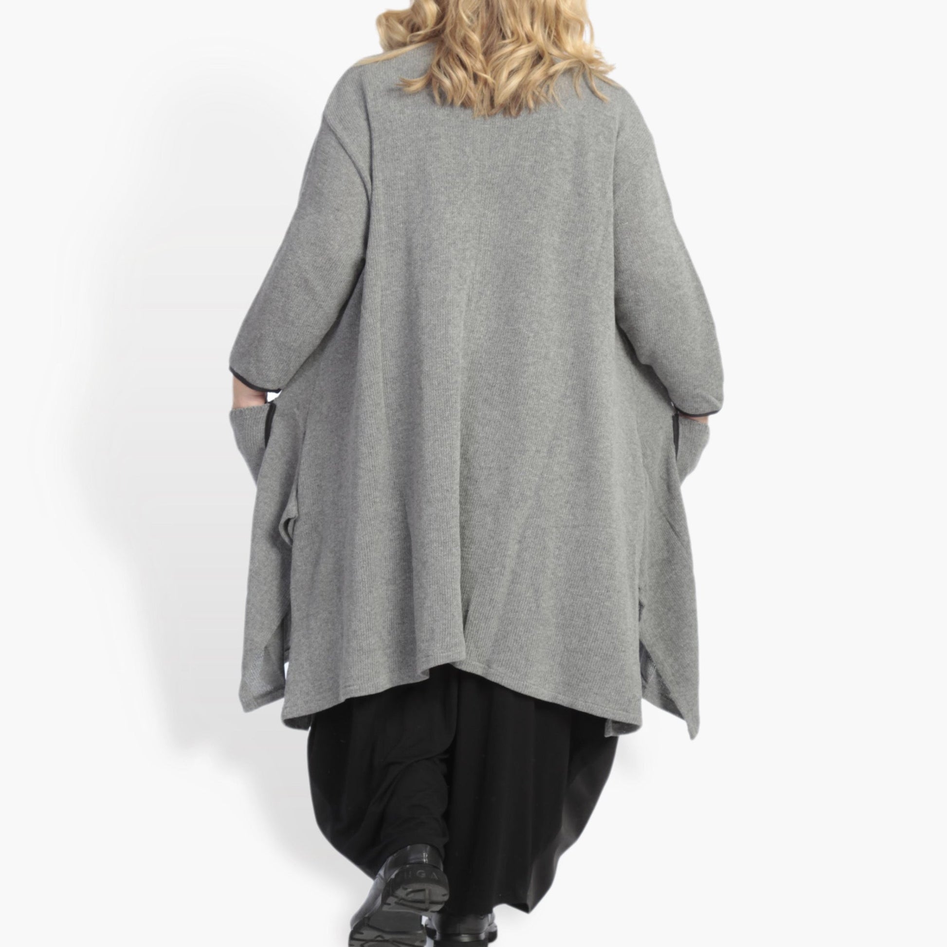  A-Form Jacke in elegantem Anthrazit aus weichem Baumwoll-Strick für lässigen Plus Size Look