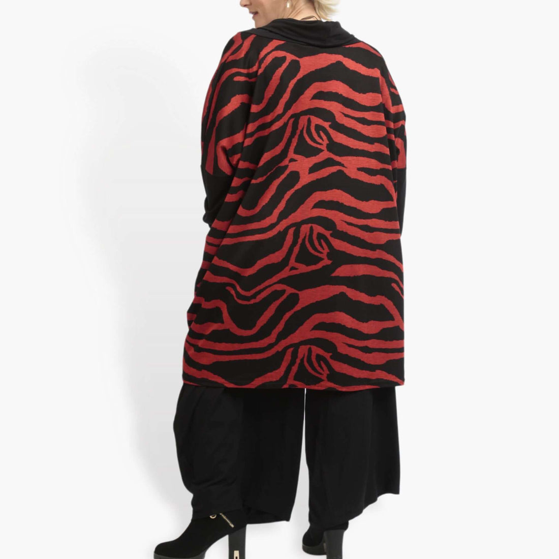  Bigshirt von AKH Fashion aus Viskose in kastiger Form, 0916.06807, Schwarz-Rot, Ausgefallen