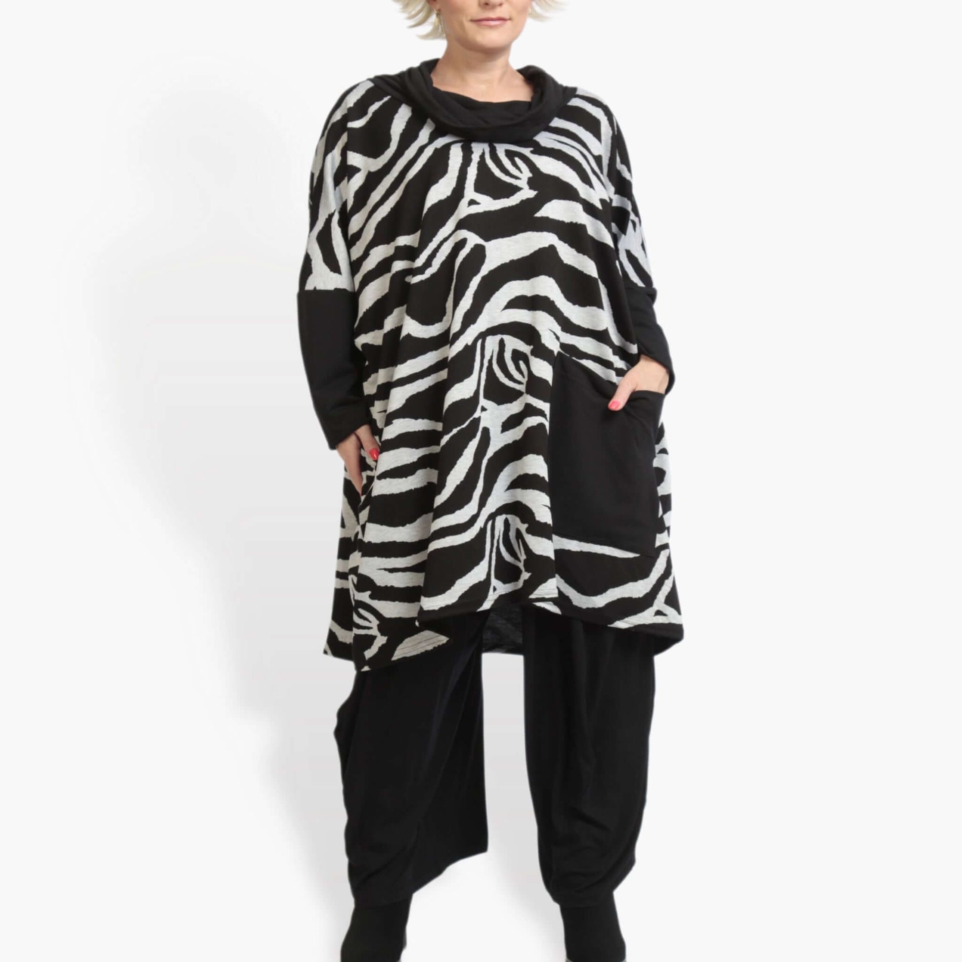  Bigshirt von AKH Fashion aus Viskose in kastiger Form, 0916.06807, Schwarz-Grau, Ausgefallen